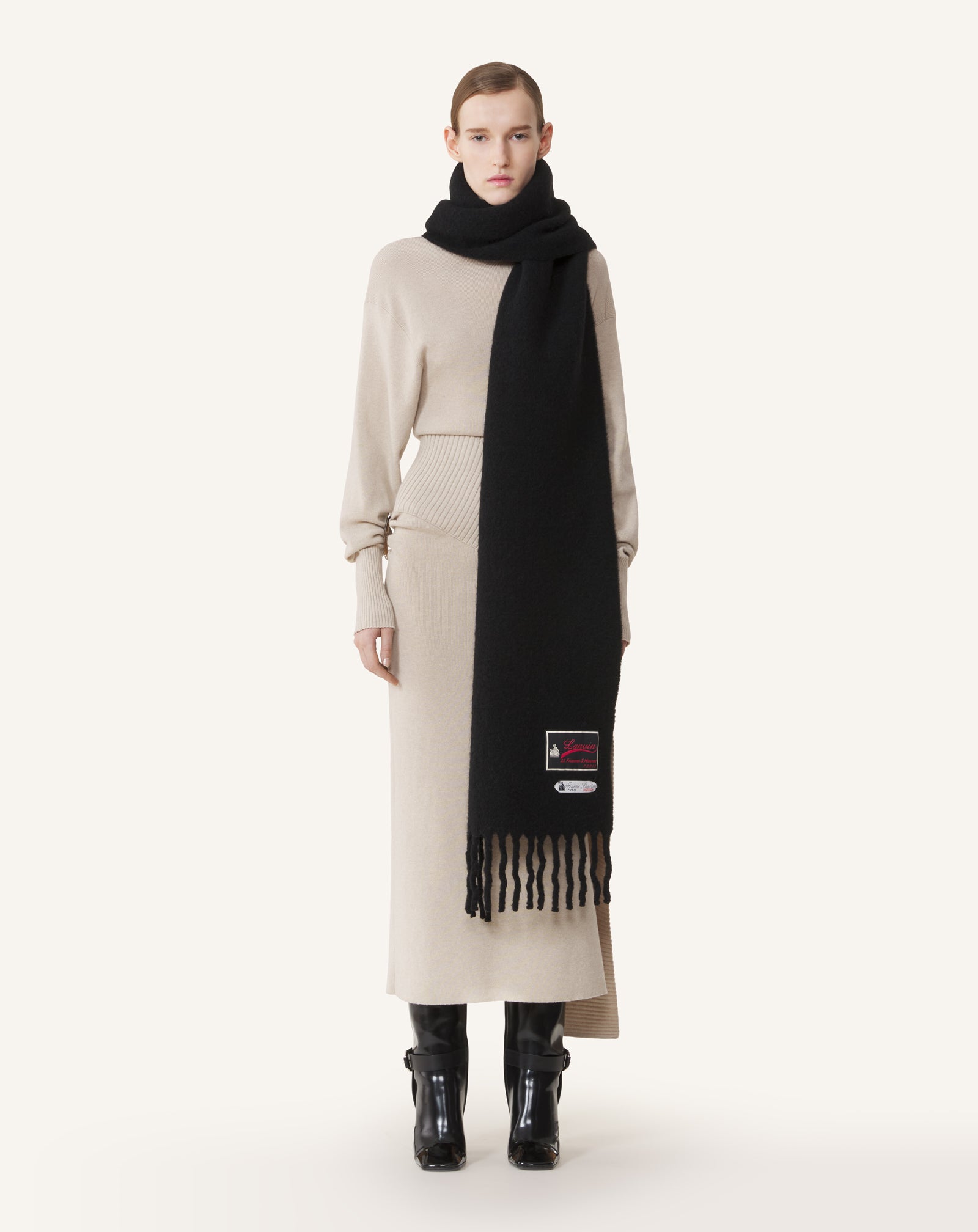 FRINGED WOOL SCARF WITH 22 FAUBOURG LABEL