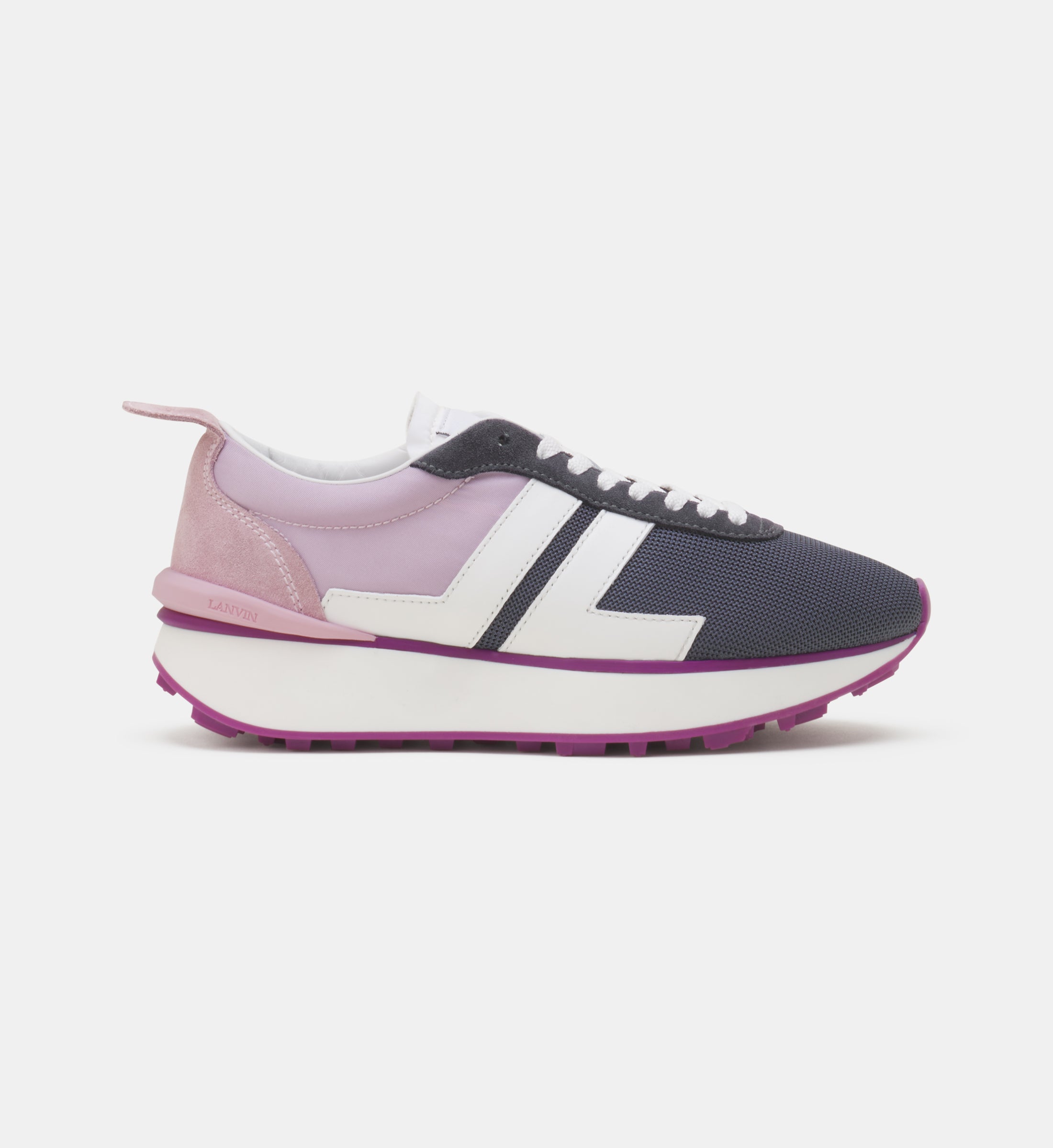 BUMPR SNEAKERS IN NYLON AND MESH
