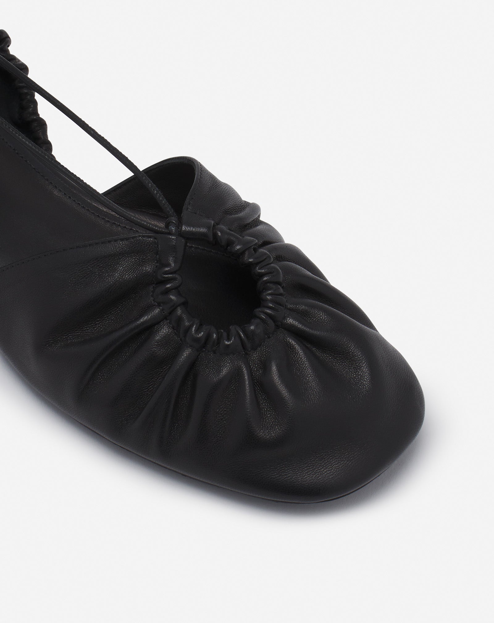 MESURE LACE-UP LEATHER BALLERINA