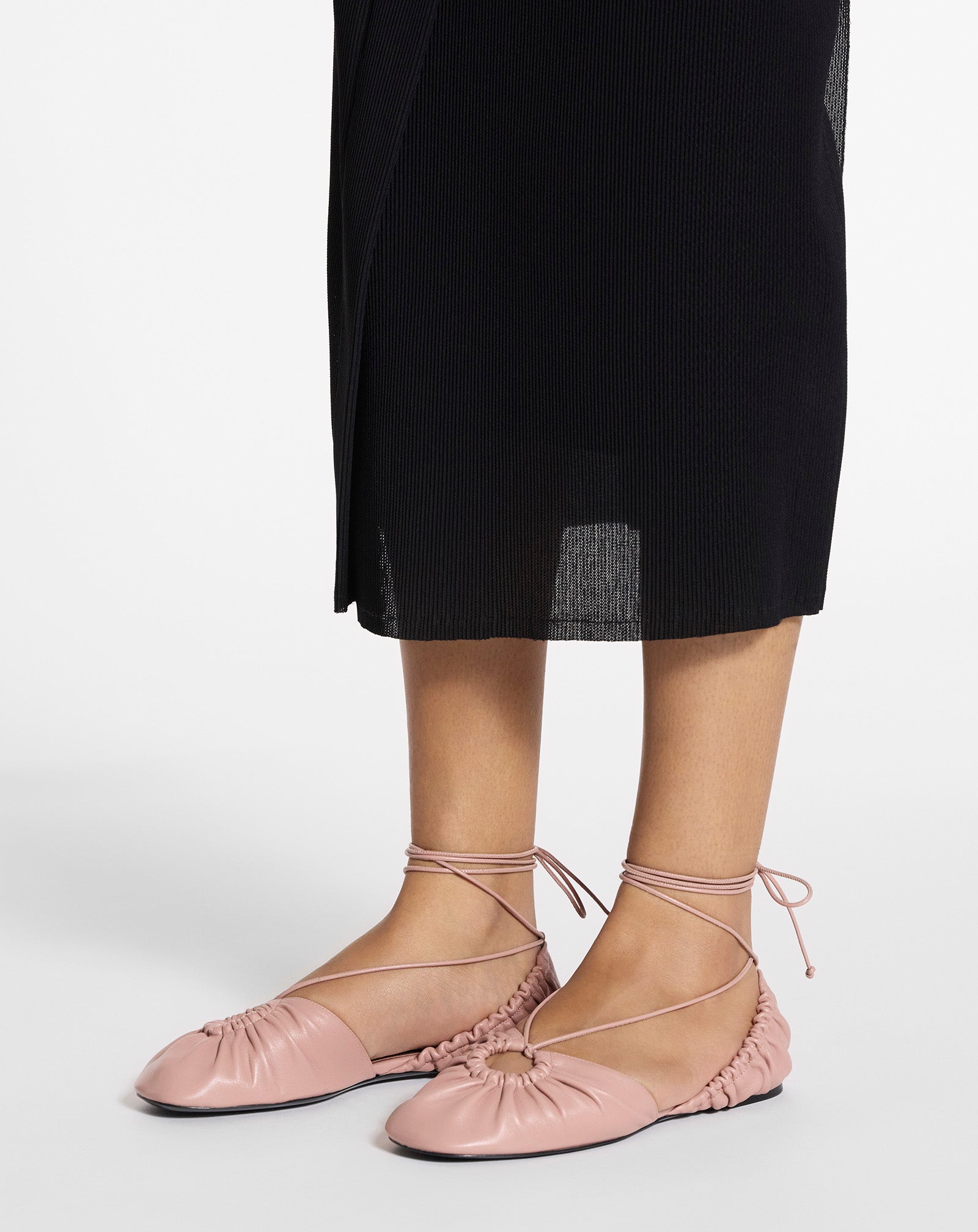 MESURE LACE-UP LEATHER BALLERINA