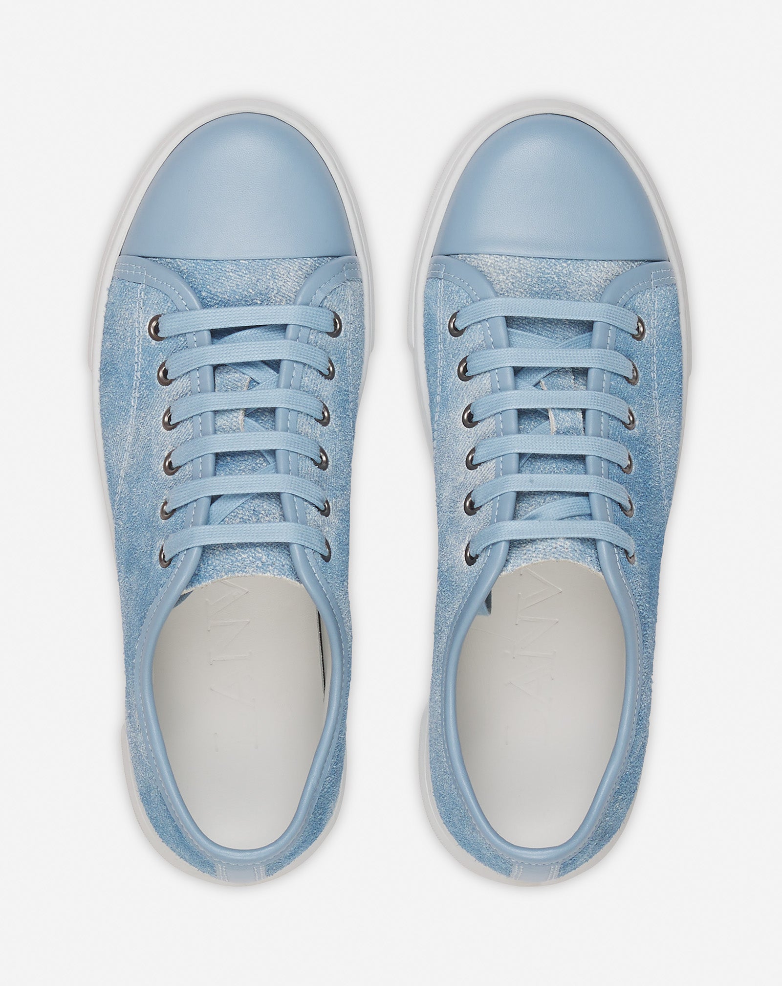 DBB1 SNEAKERS IN FADED DENIM