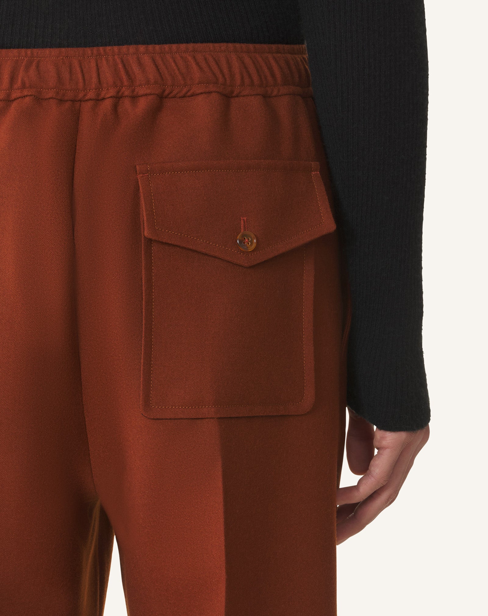 JOGGER PANTS