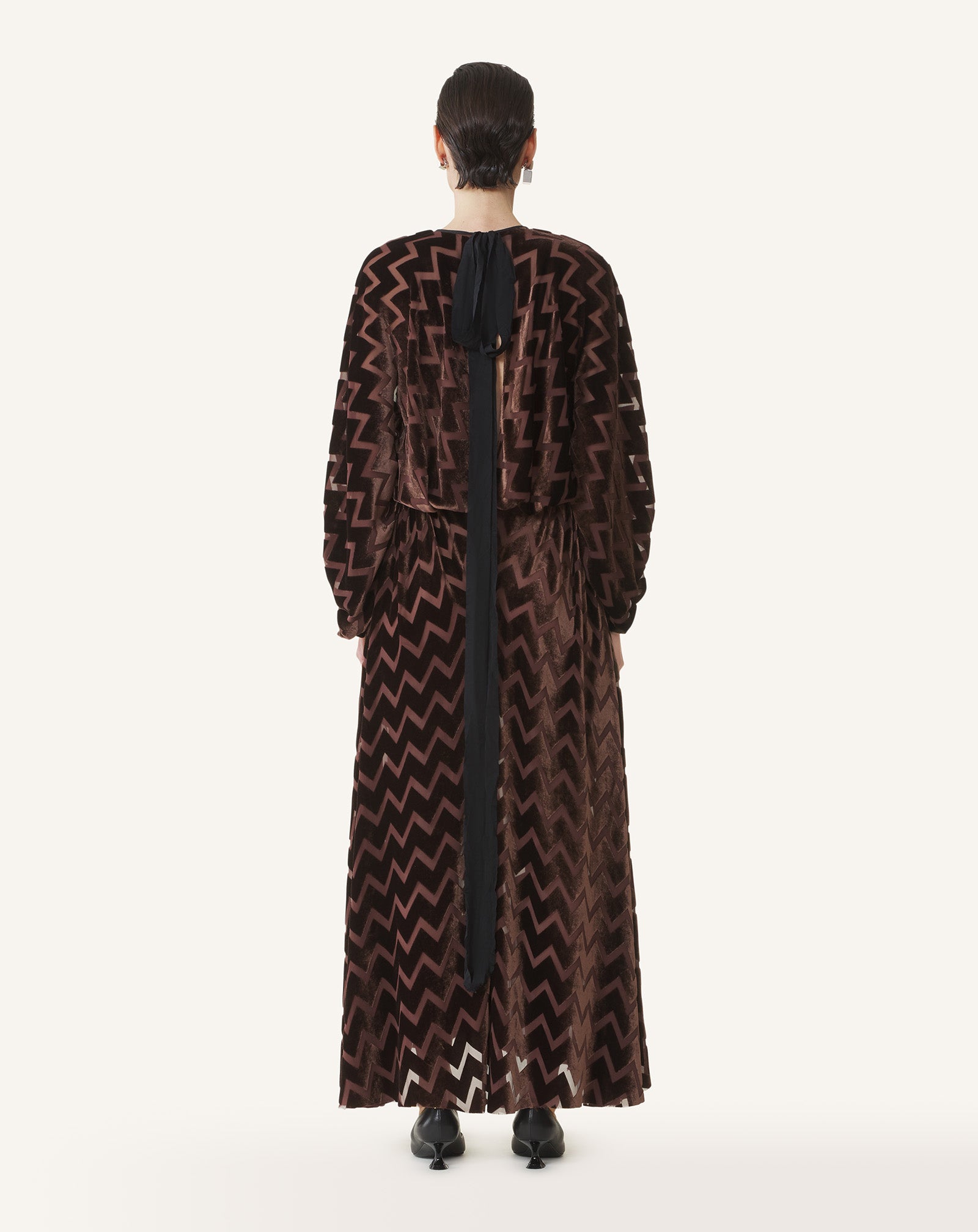 FITTED WAIST MIDI DRESS