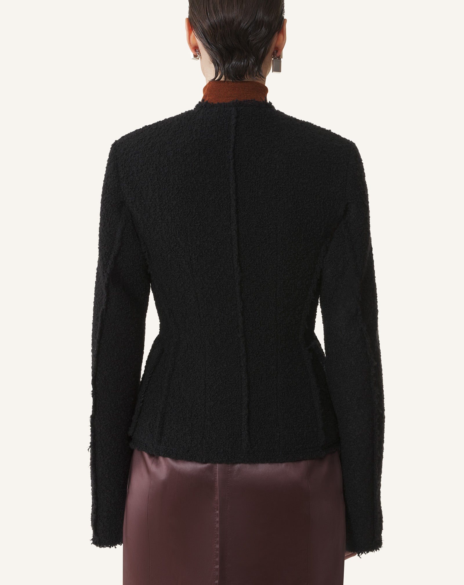 COLLARLESS JACKET