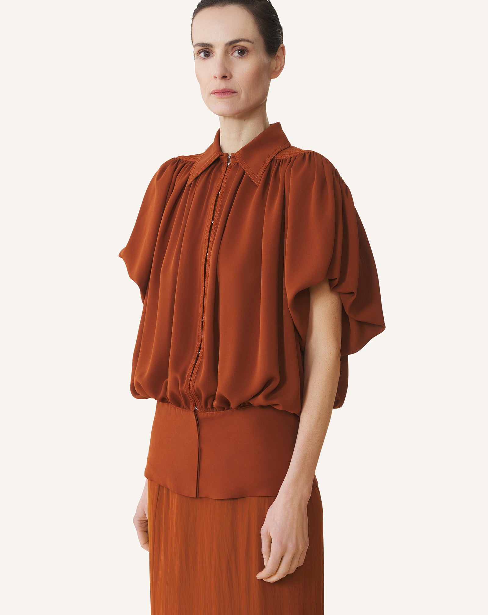 PUFF-SLEEVE TOP