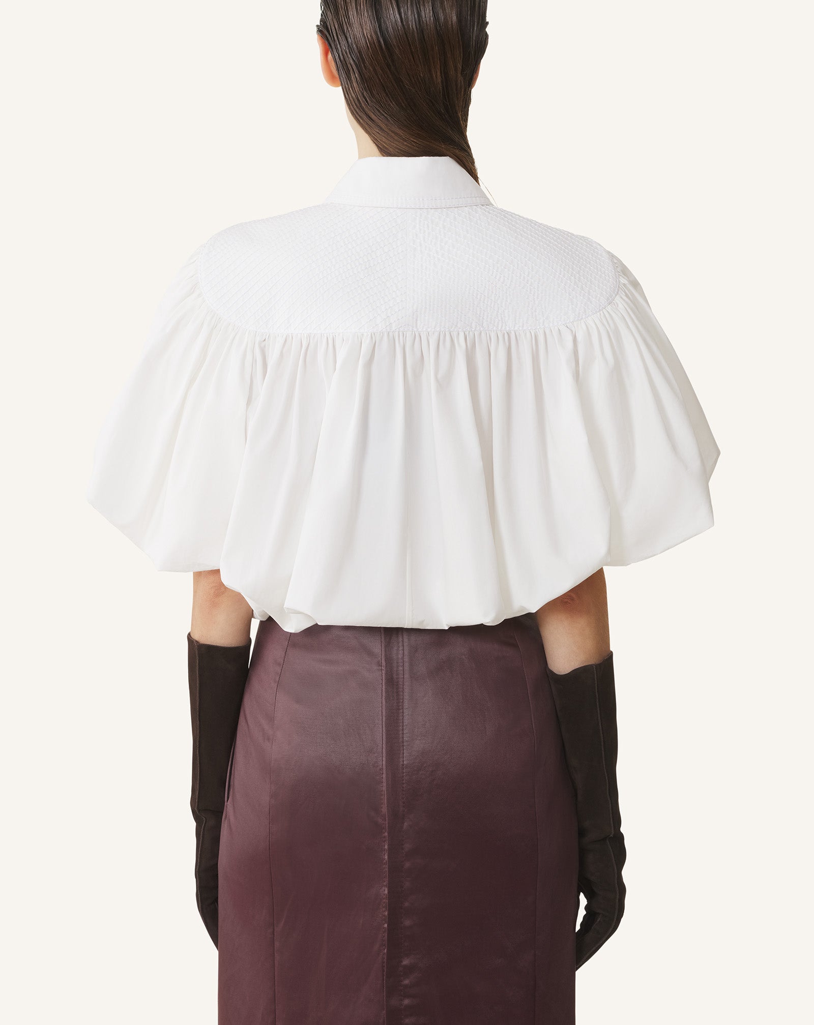 PUFF-SLEEVE TOP