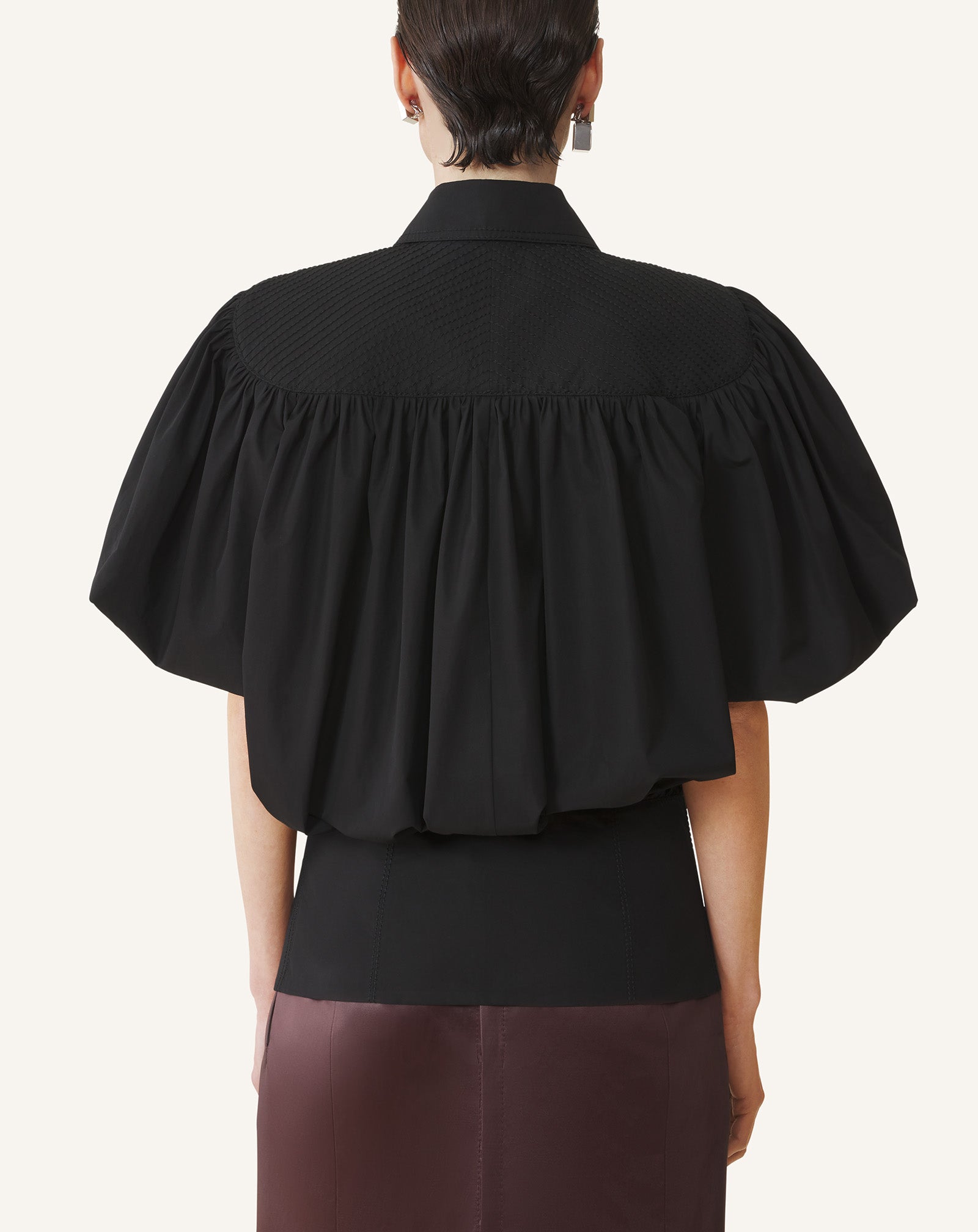 PUFF-SLEEVE TOP