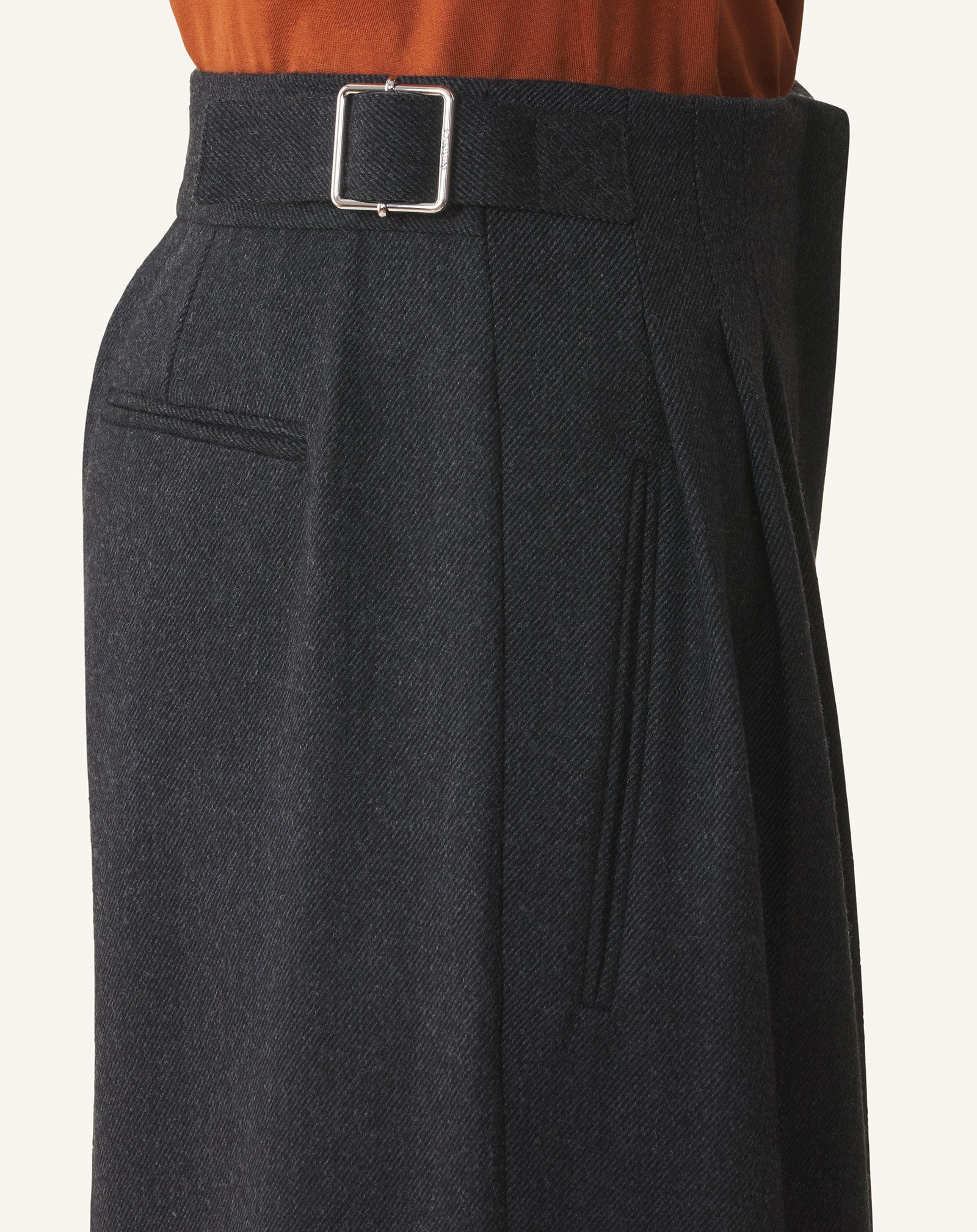 PLEATED PANTS