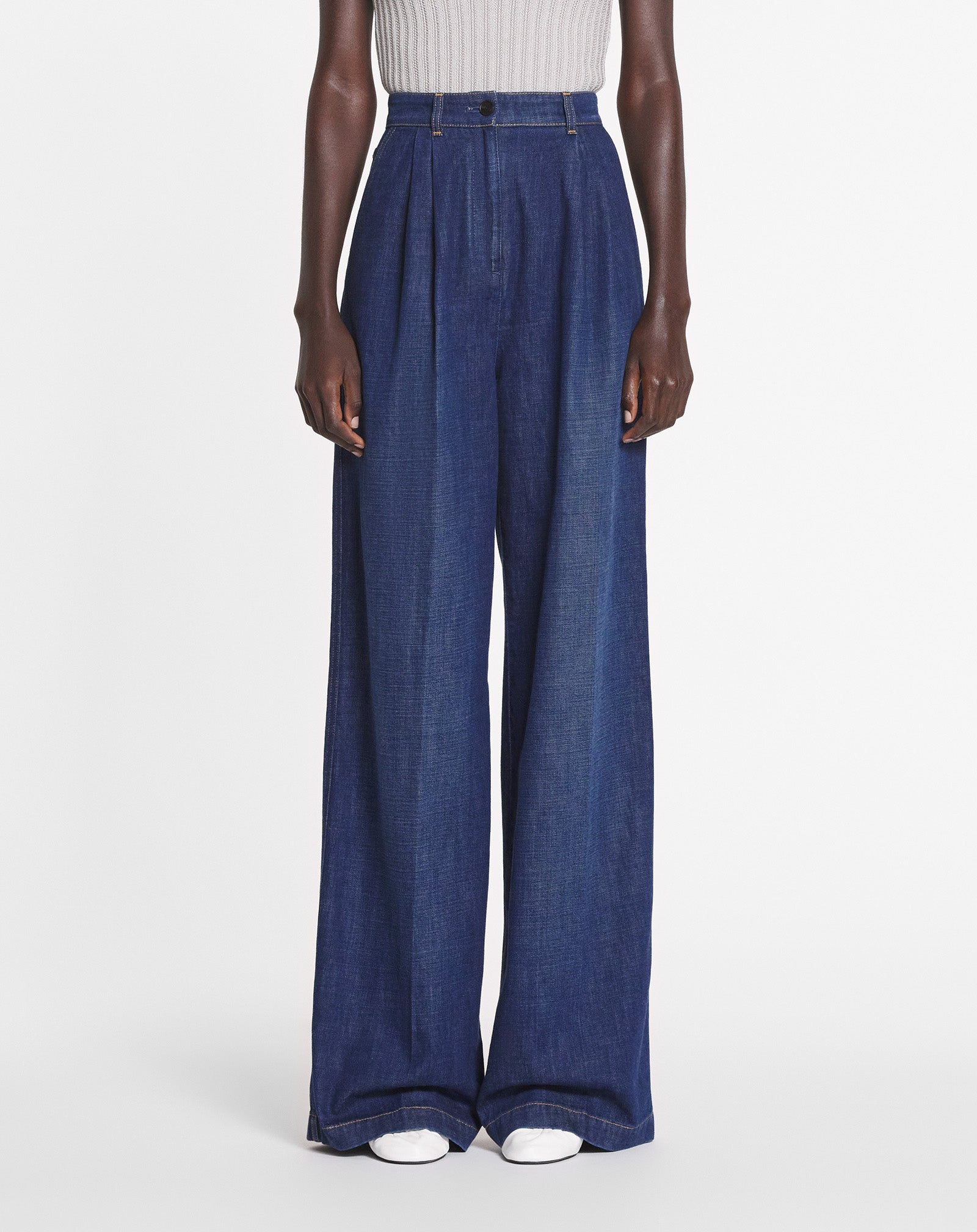 DARTED DENIM PANTS