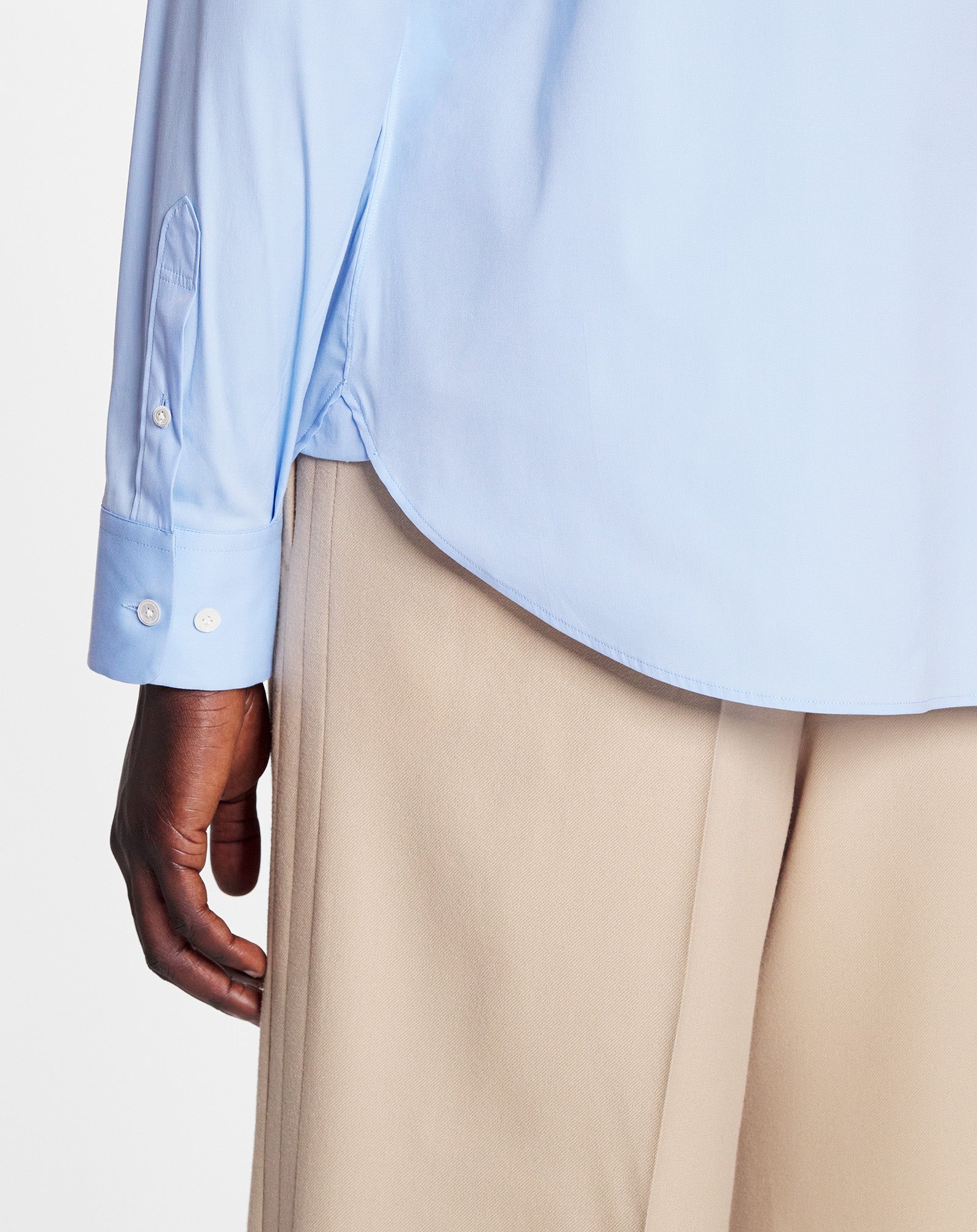 SLIM FIT SHIRT WITH VISIBLE BUTTONS