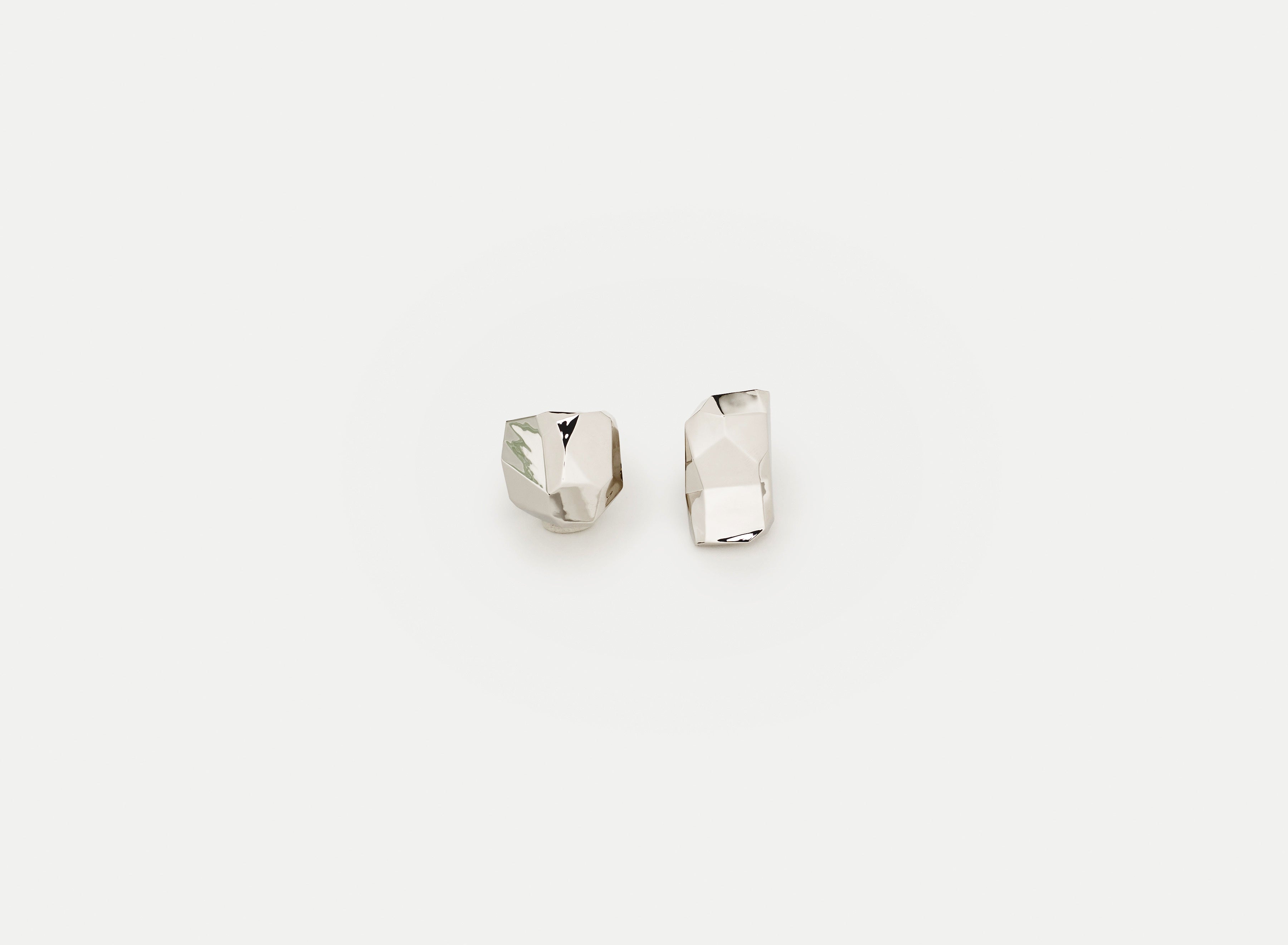 CLIP EARRING CUBIC METAL