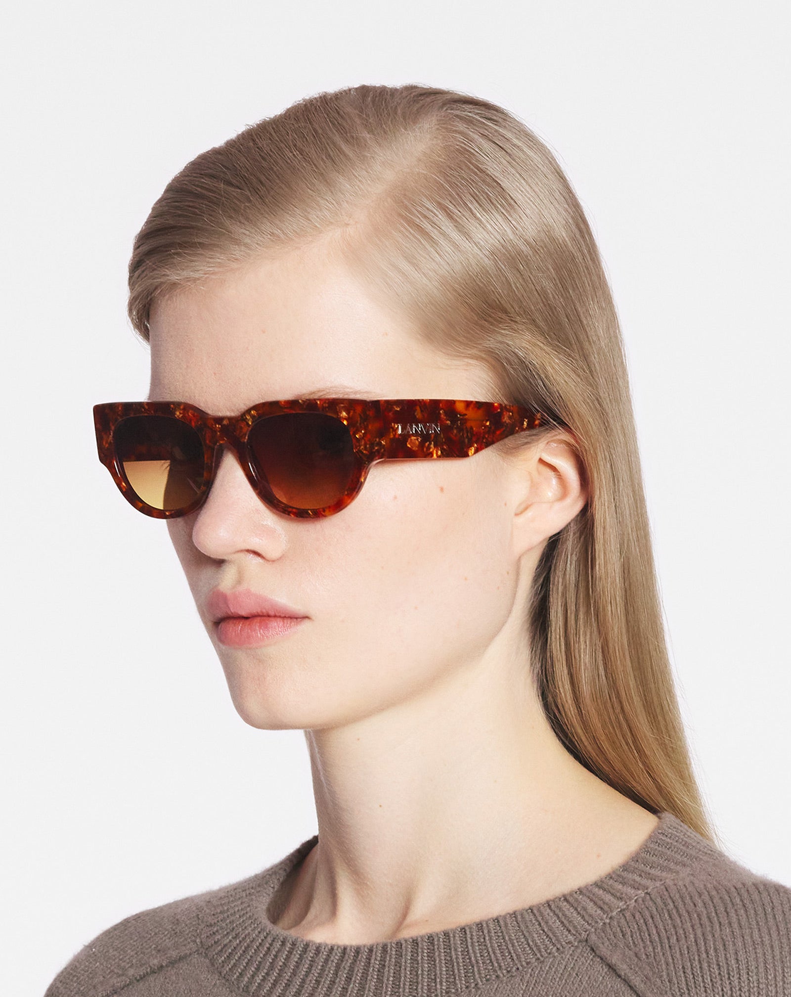 【希少激レア】LANVIN♡サングラスWAYSHINER Lanvin Crystal Embellished Way Shiner Sunglasses - Black