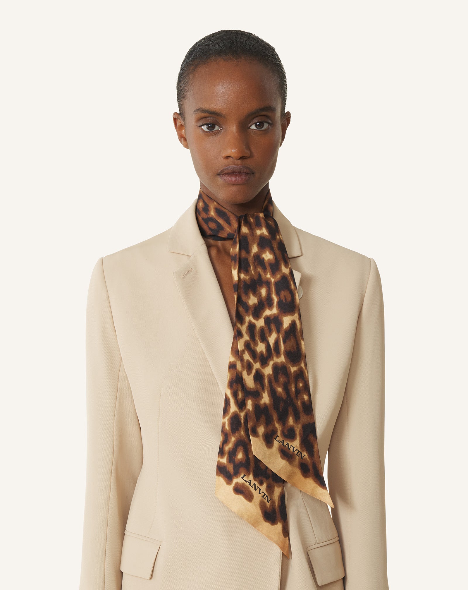LEOPARD PRINT SILK TWILLY