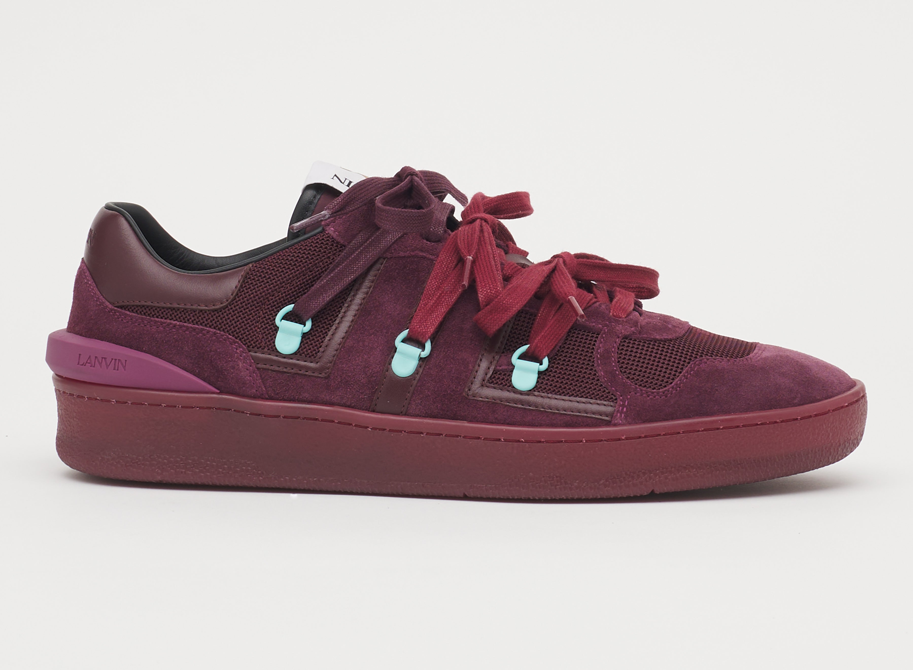 CLAY SNEAKERS