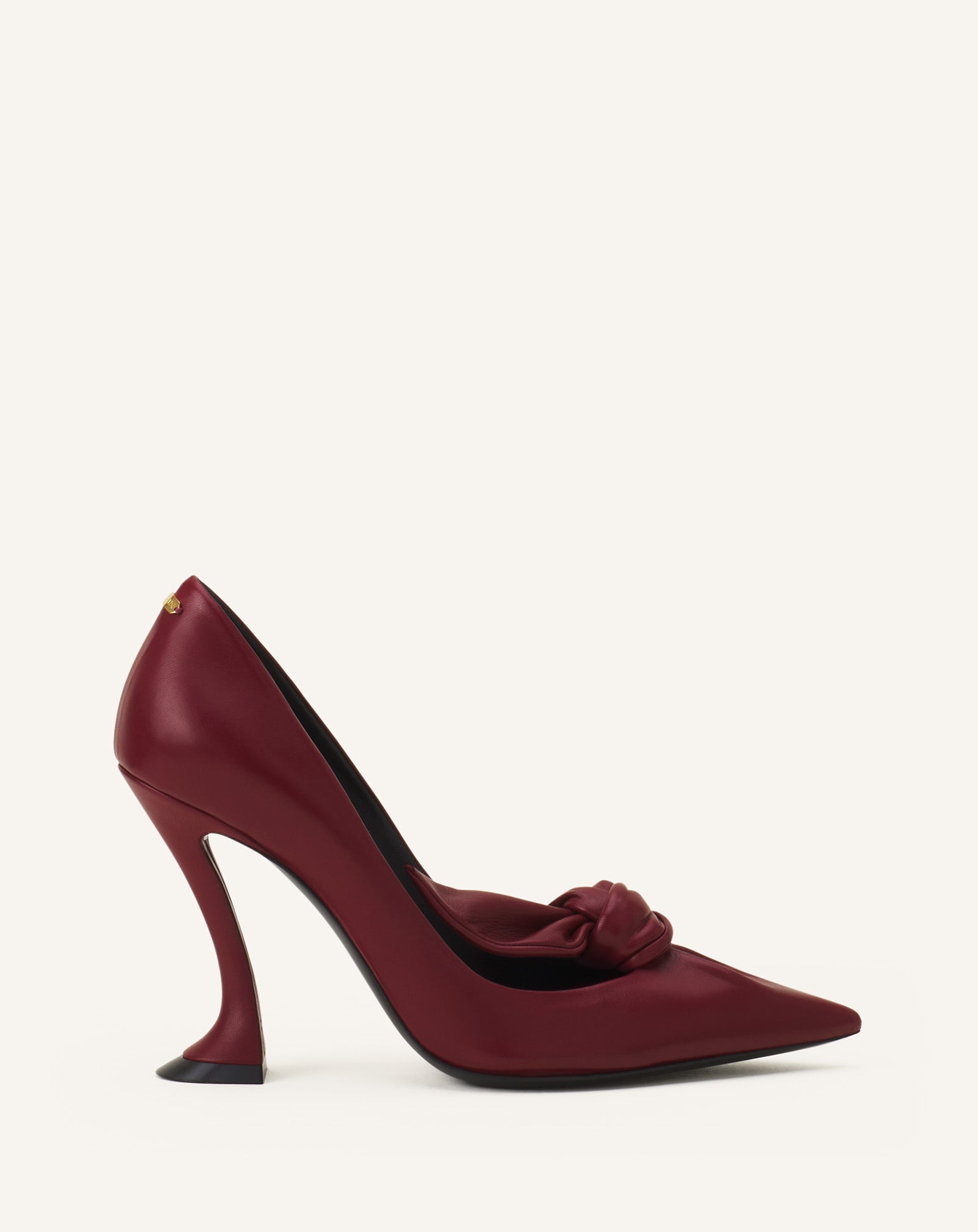 MIDNIGHT STEP LEATHER BOW PUMP