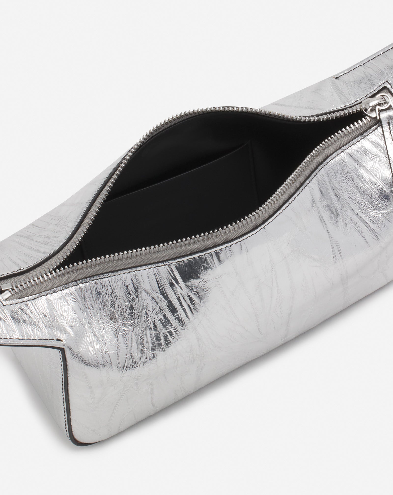 HAUTE SÉQUENCE CLUTCH BAG IN METALLIC LEATHER