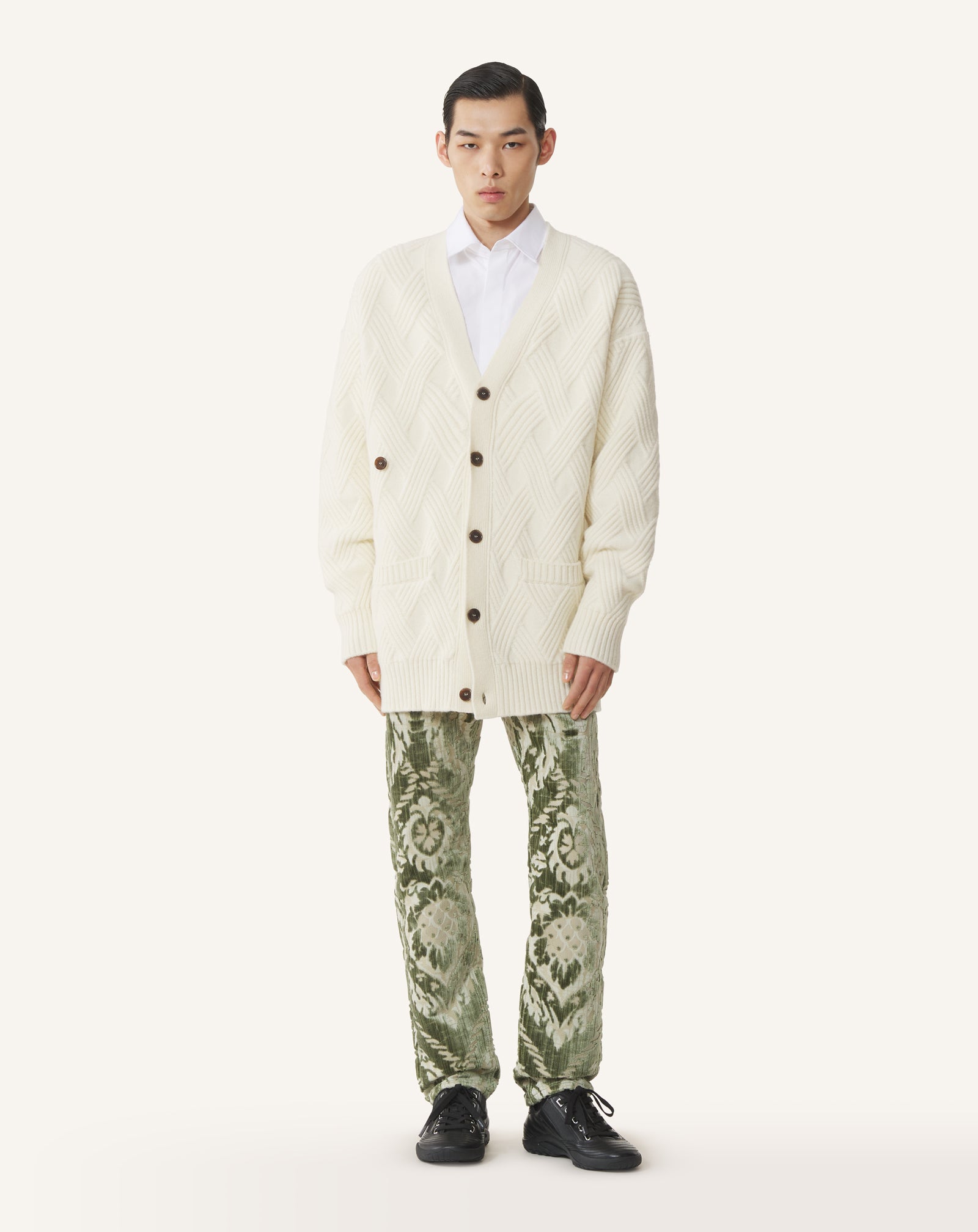 LOOSE-FIT CARDIGAN IN CABLE-KNIT WOOL