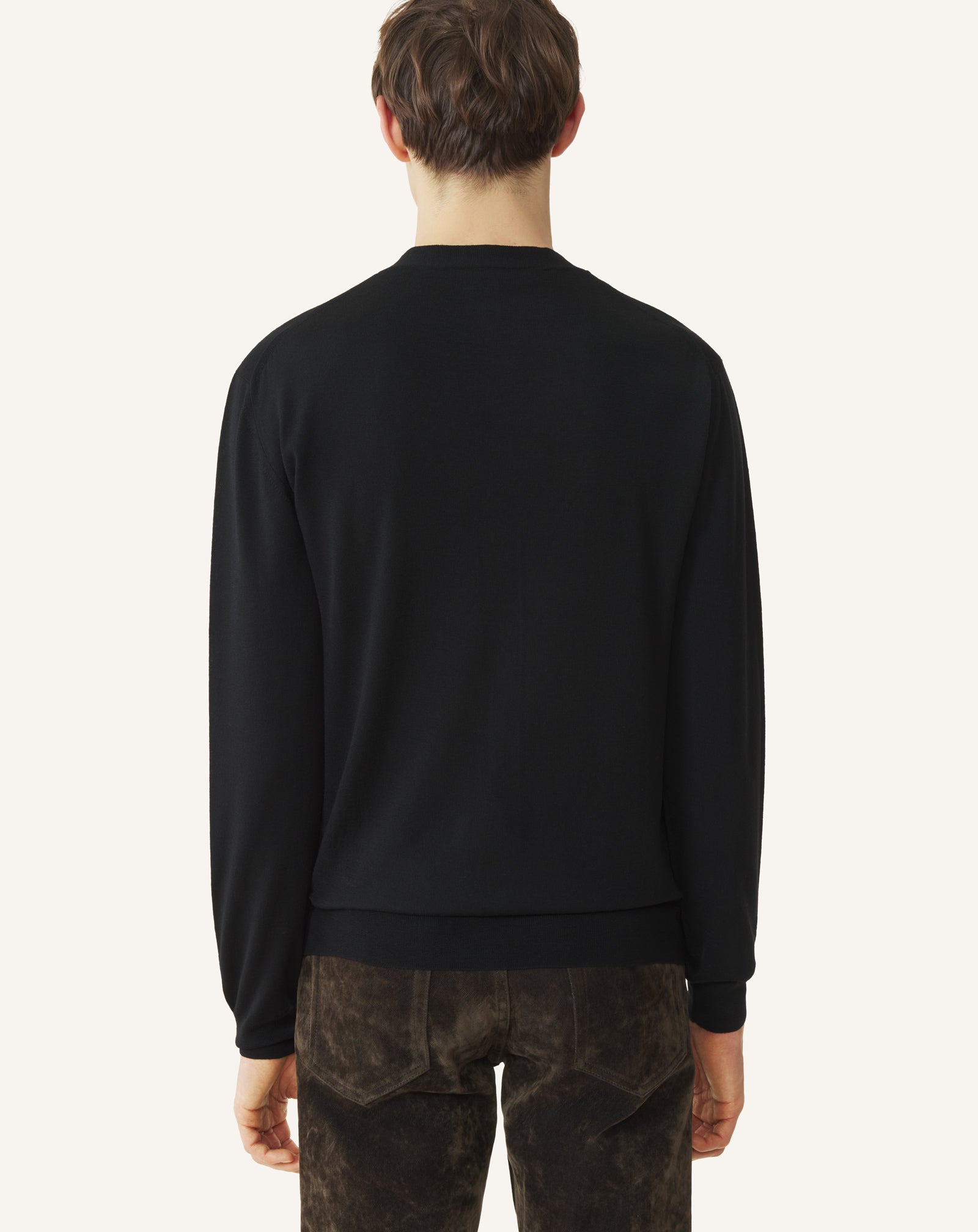 BLACK CLASSIC CARDIGAN IN MERINO WOOL