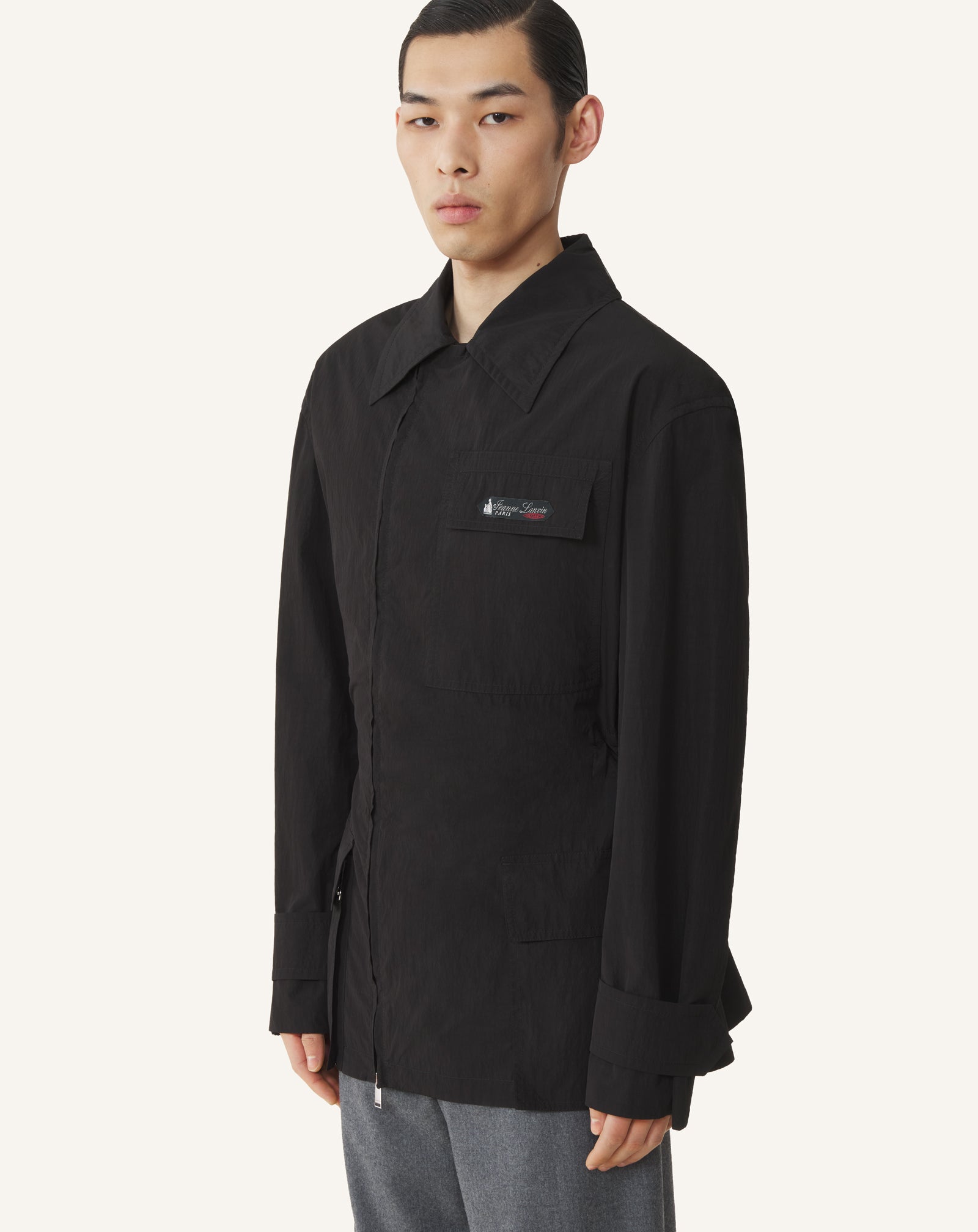 BLACK SHORT PARKA IN TECHNICAL COTTON