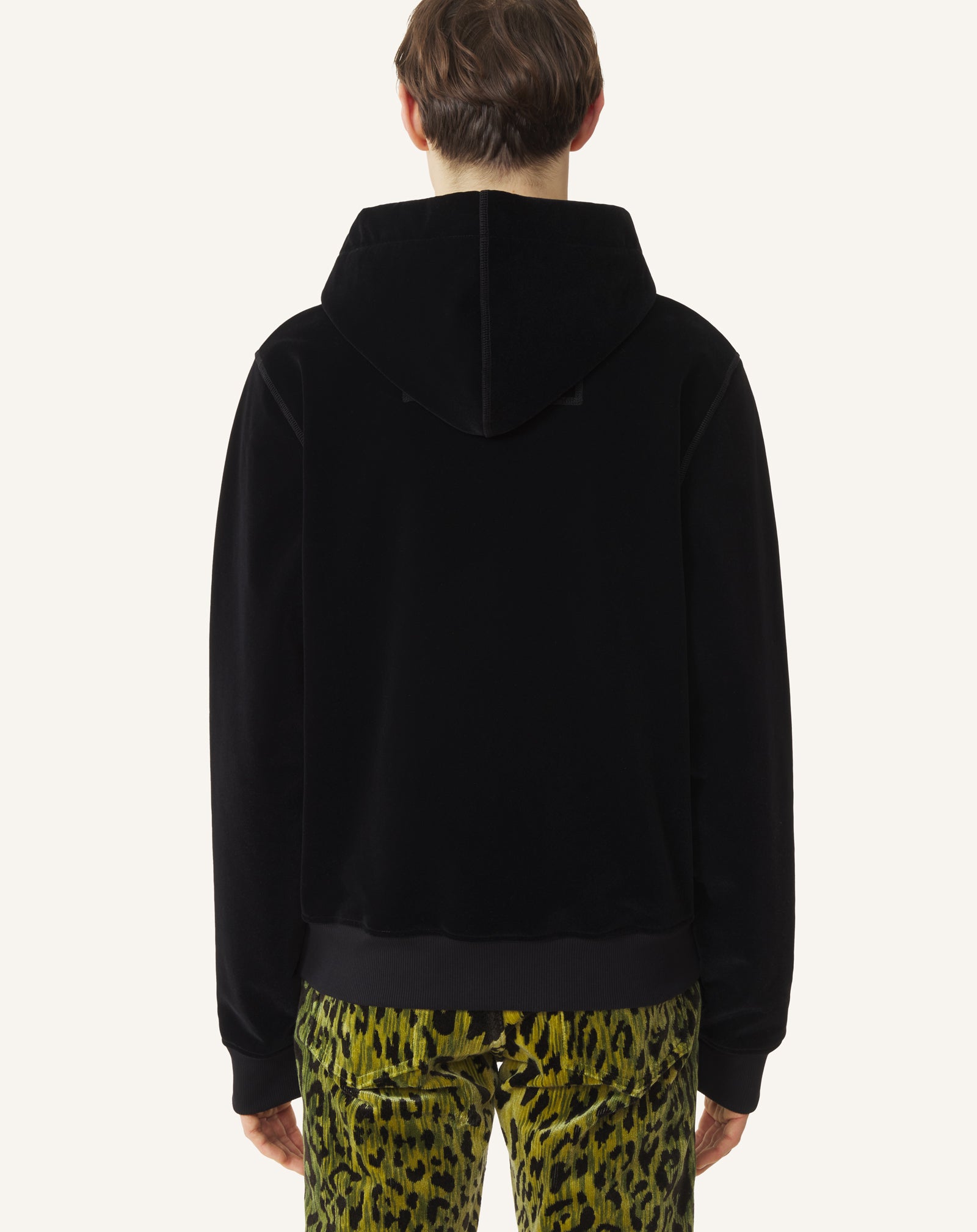 BLACK ZIP-UP HOODIE IN VELVET