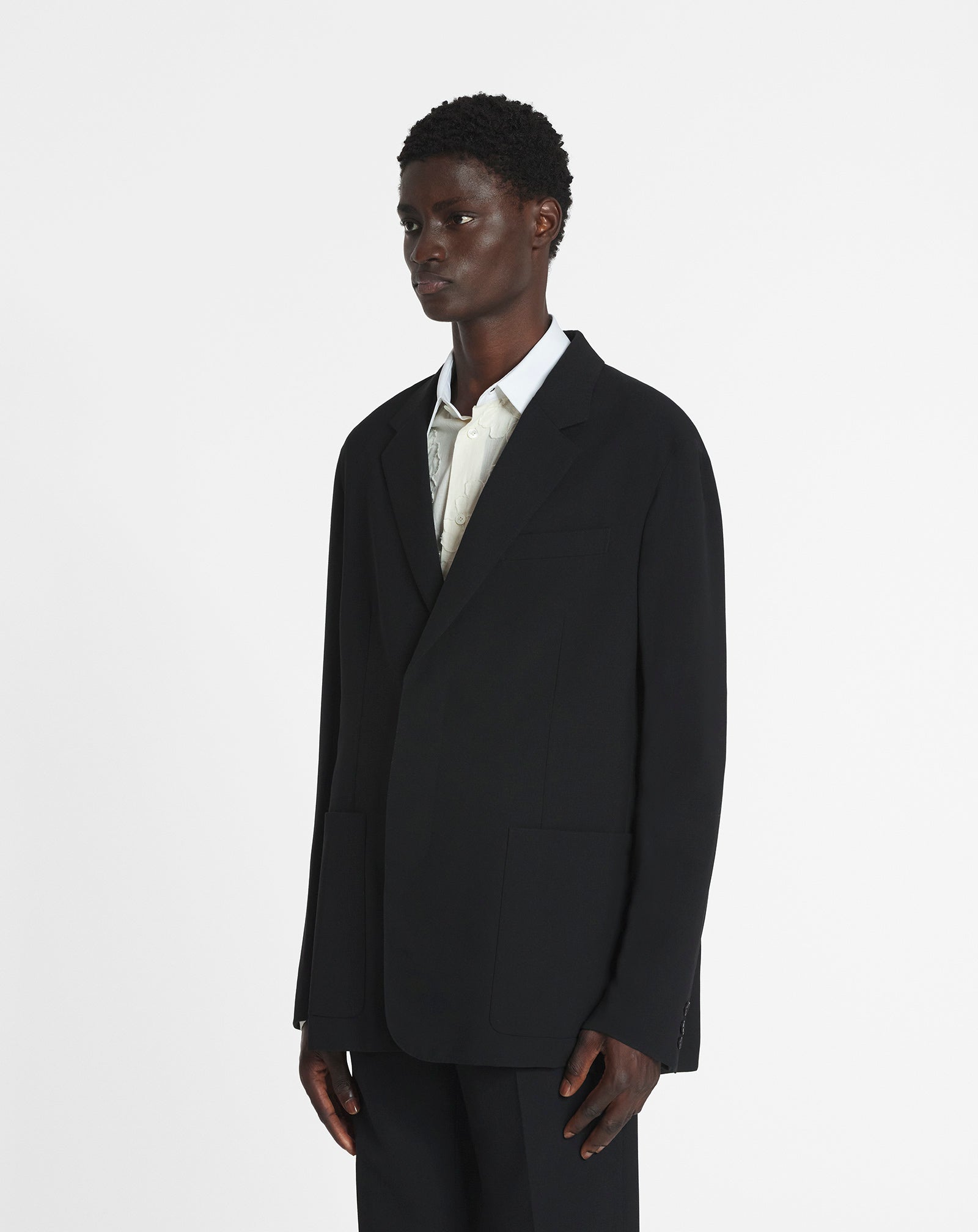 LOOSE-FITTING WOOL JACKET