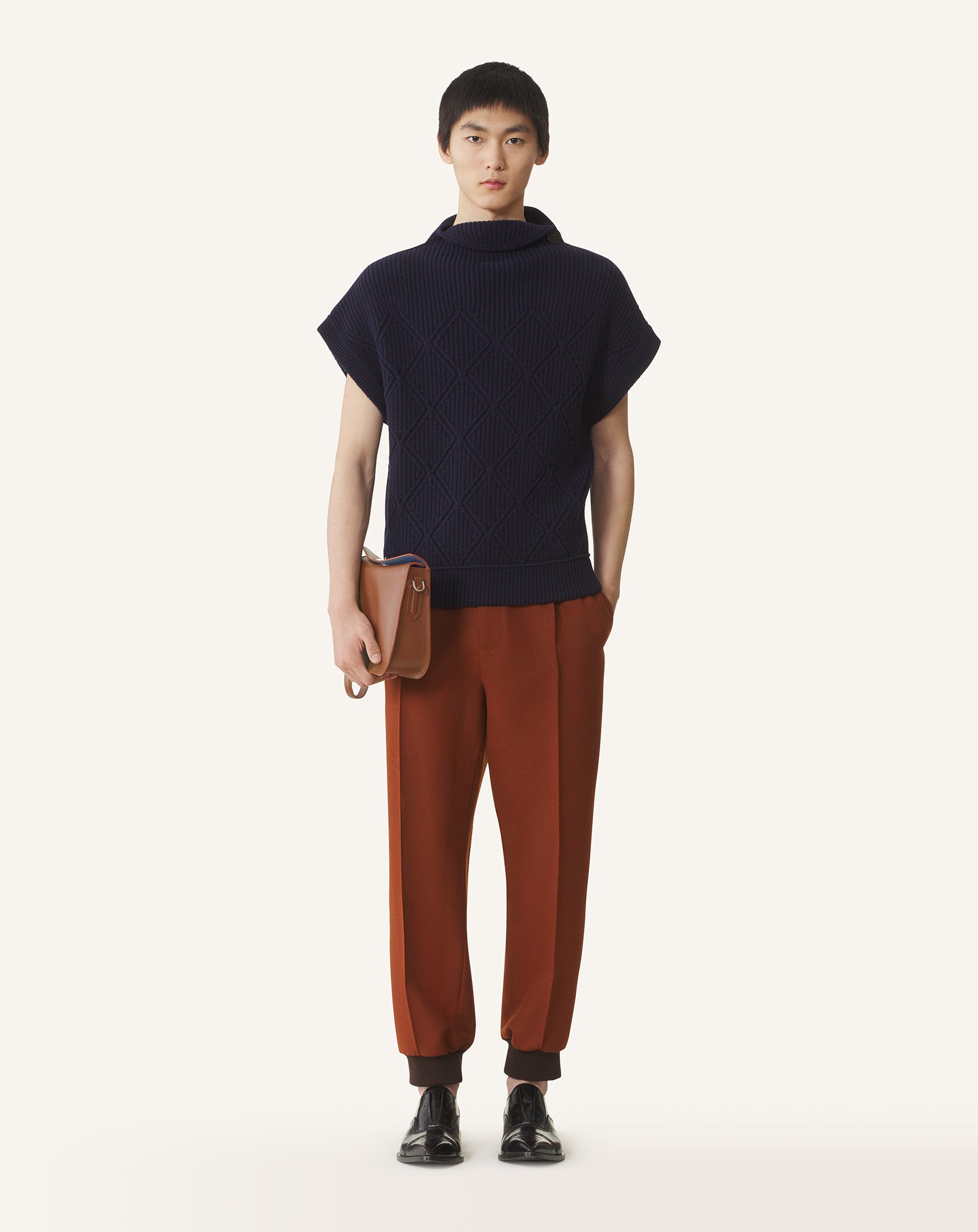 SLEEVELESS DIAMOND DETAIL WOOL SWEATER