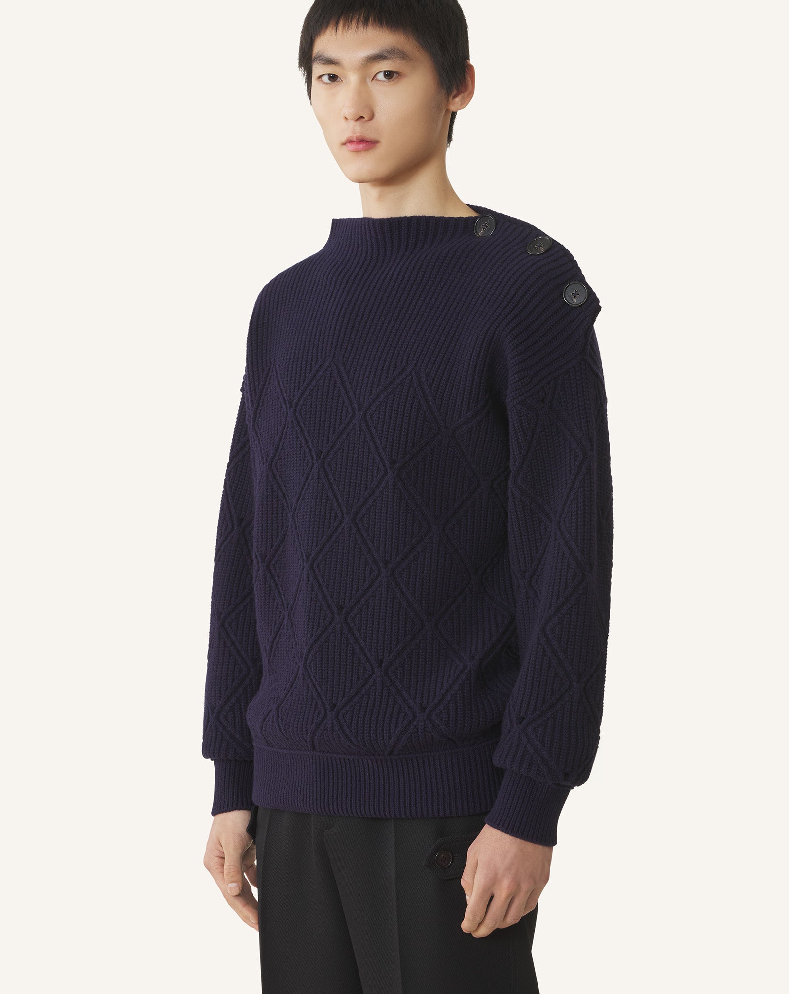 DIAMOND DETAIL WOOL PULLOVER SWEATER