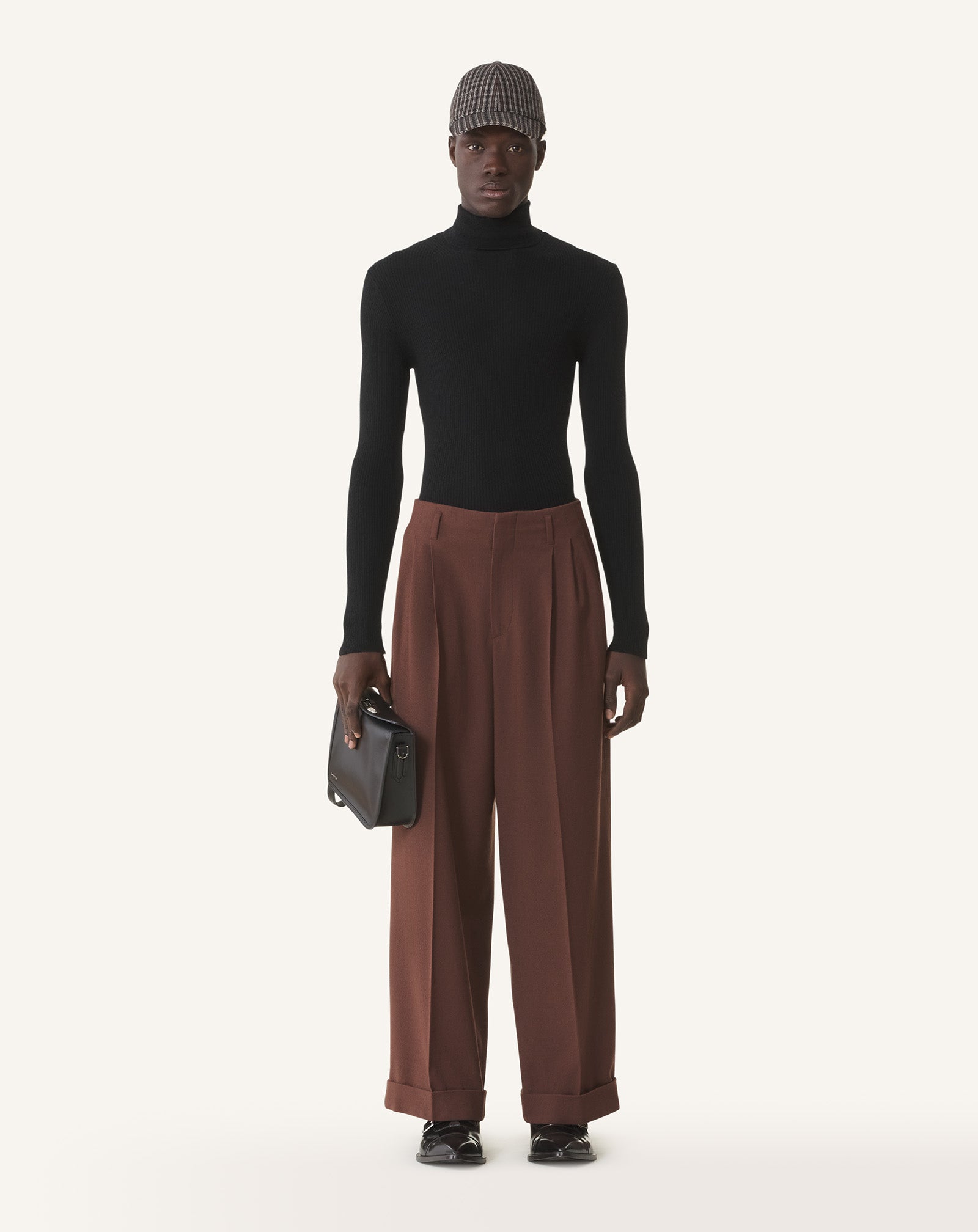MERINO WOOL AND SILK TURTLENECK SWEATER
