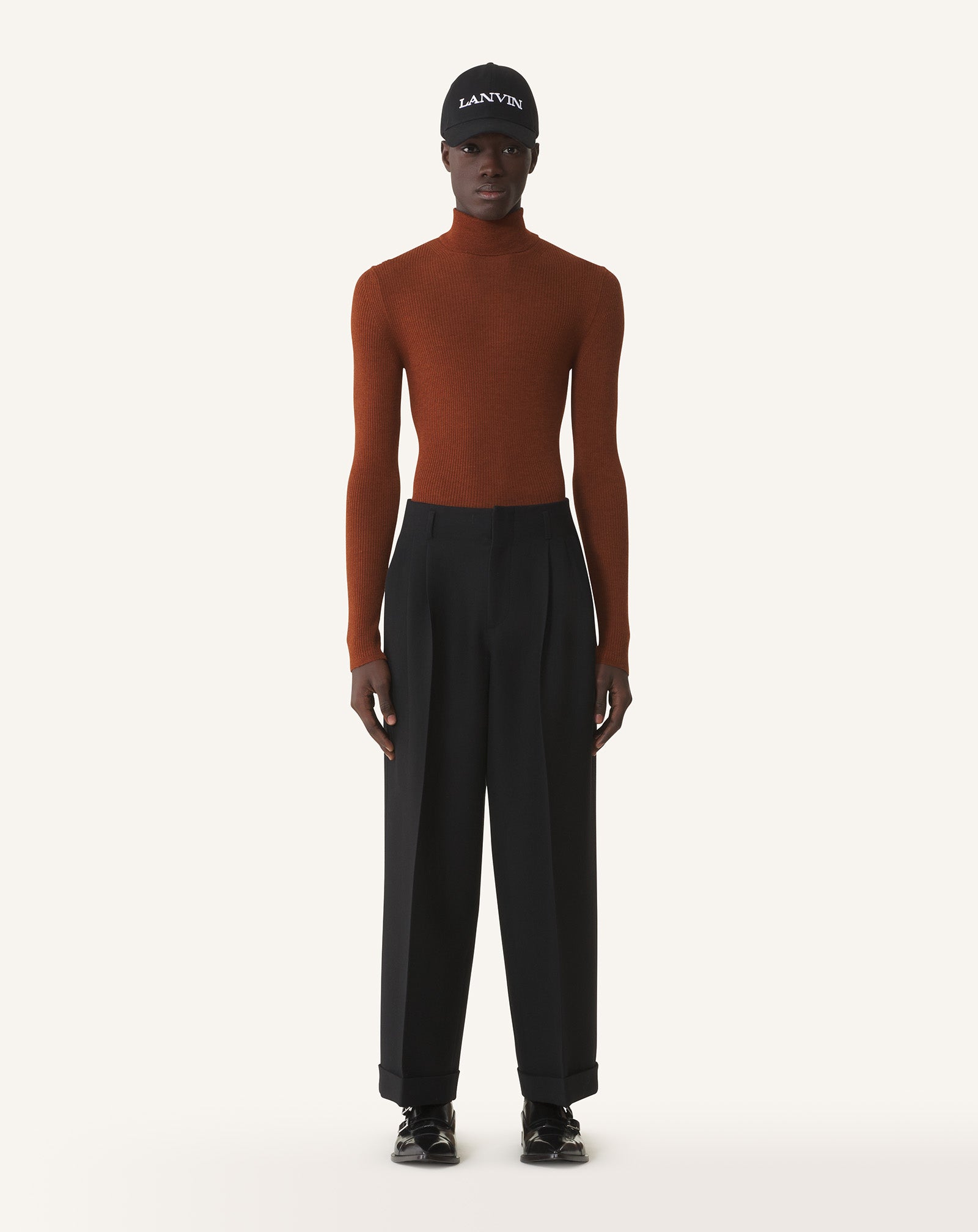 MERINO WOOL AND SILK TURTLENECK SWEATER