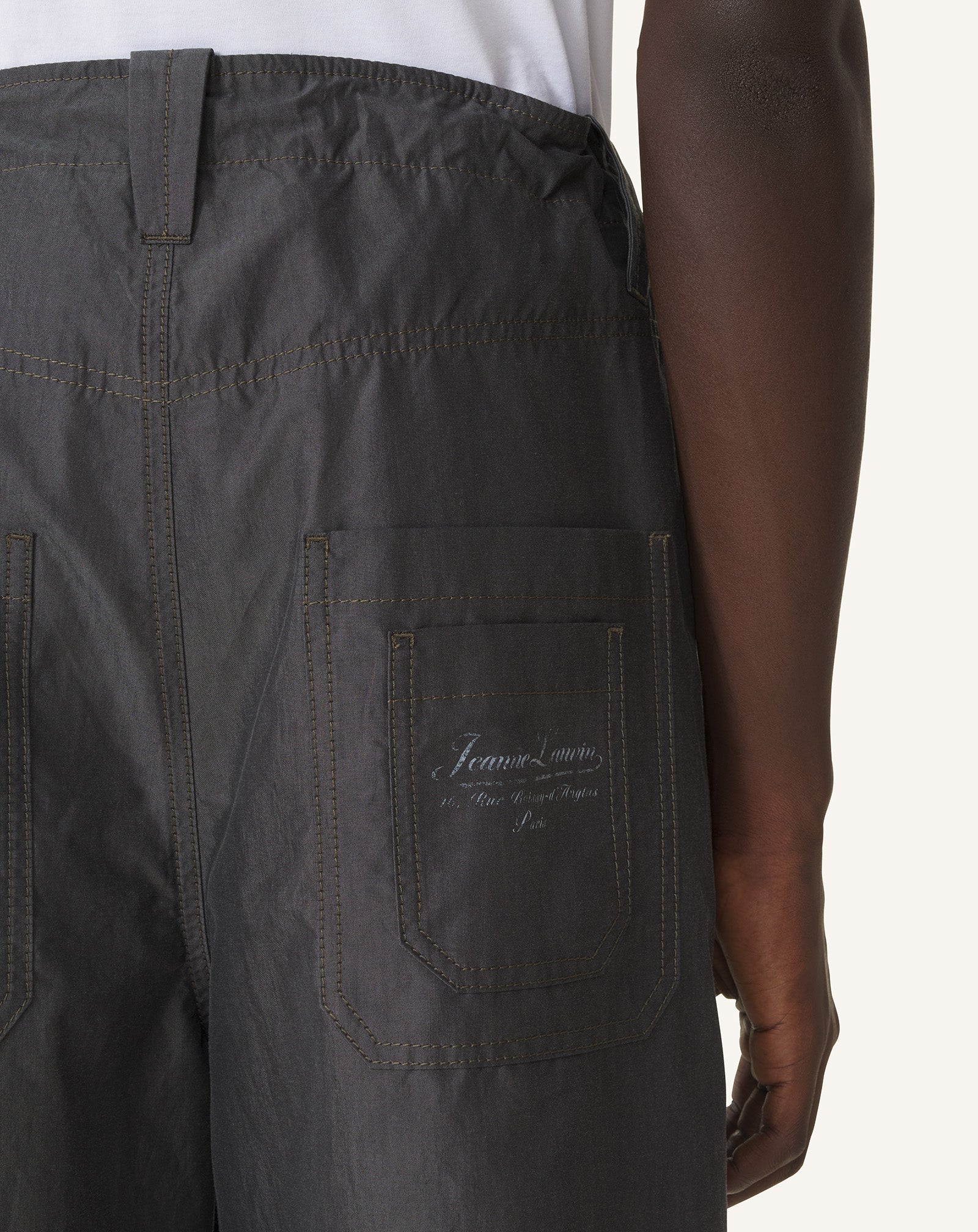 BLACK WIDE-LEG CHAMBRAY PANTS