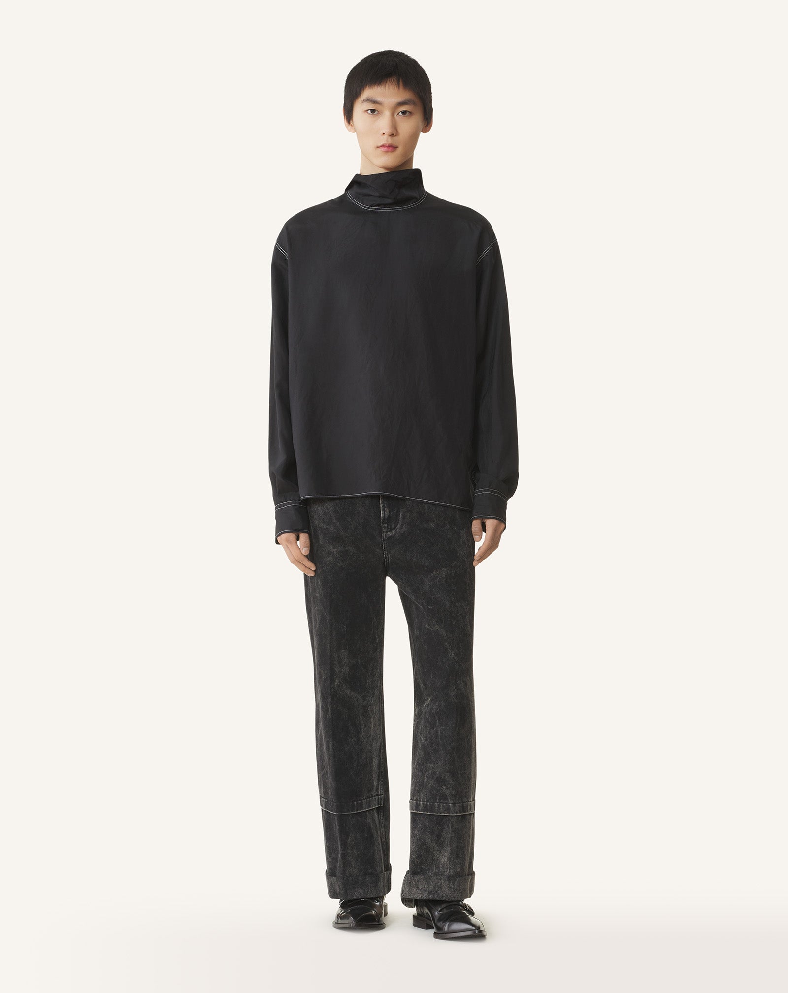 MOCK NECK TOP