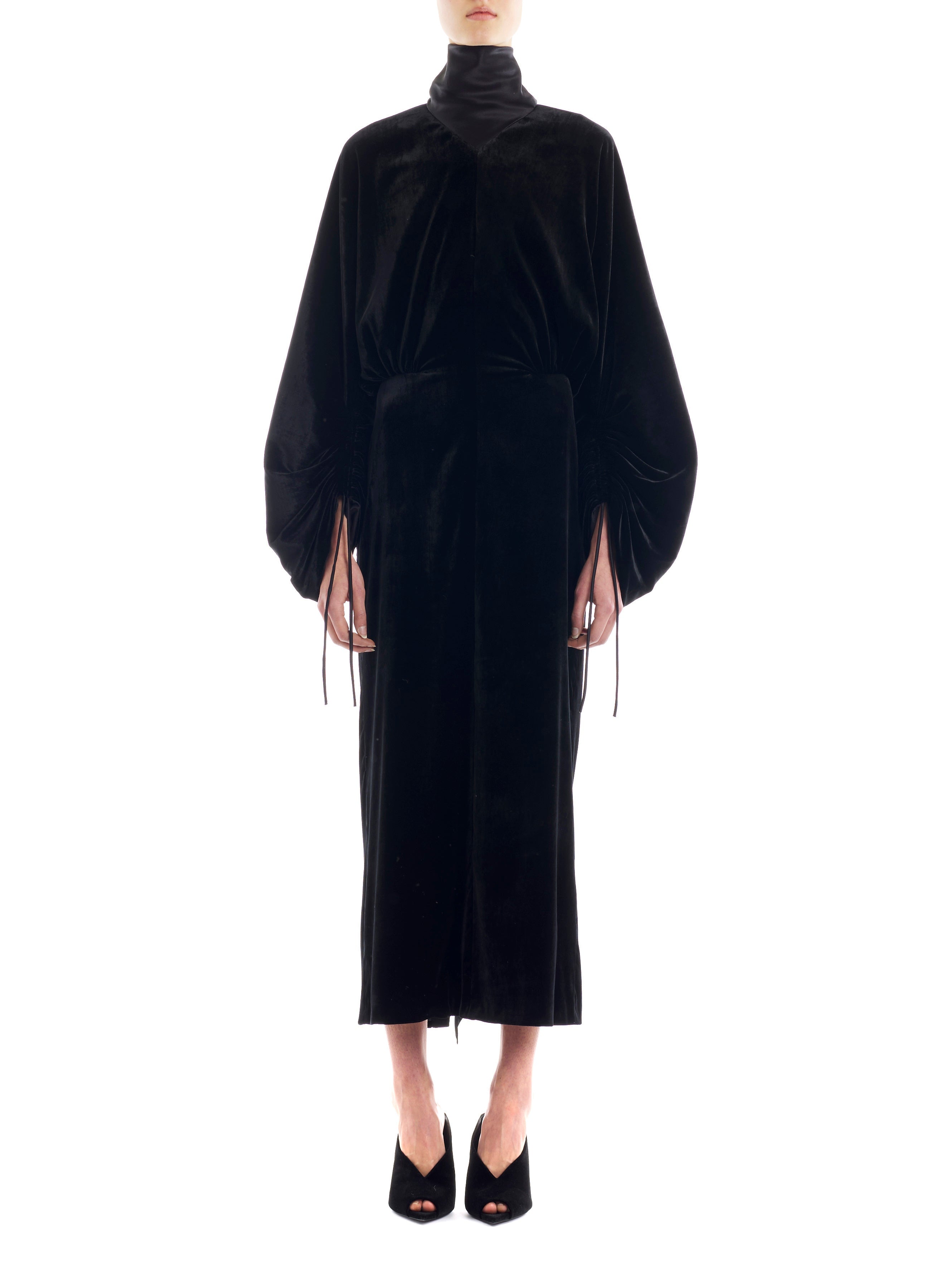 LAVALLIERE COLLAR DRESS