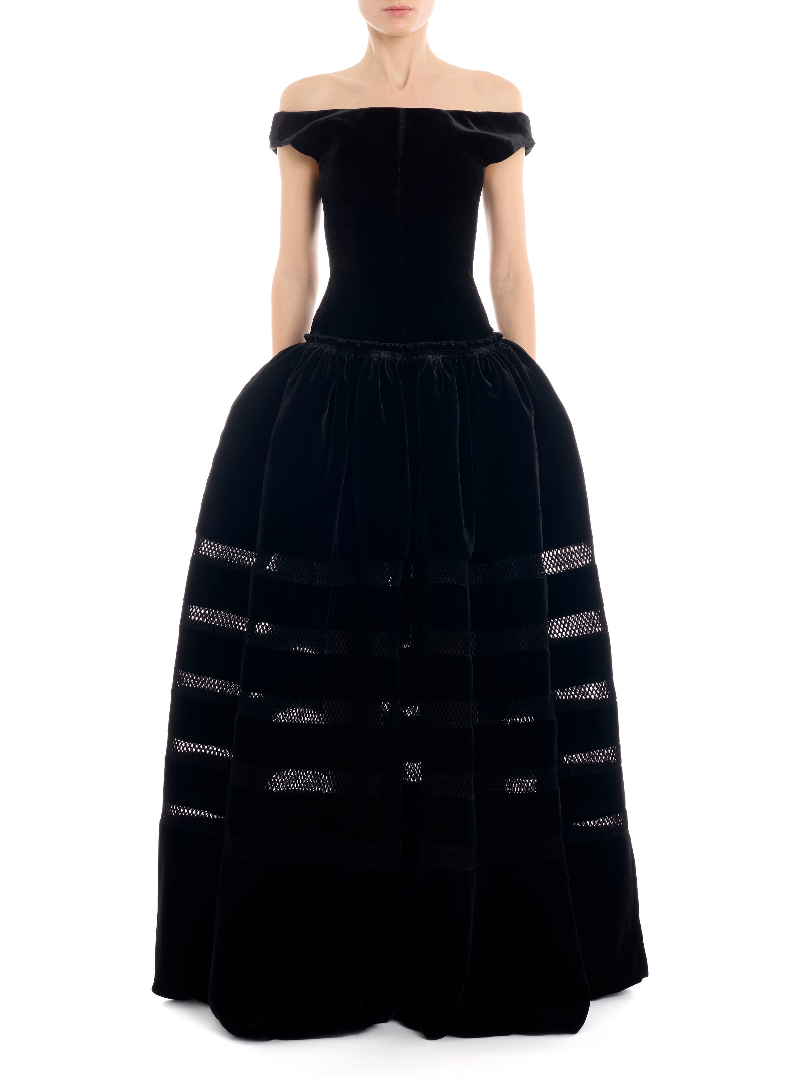 CONFIANCE - OFF-SHOULDER GOWN