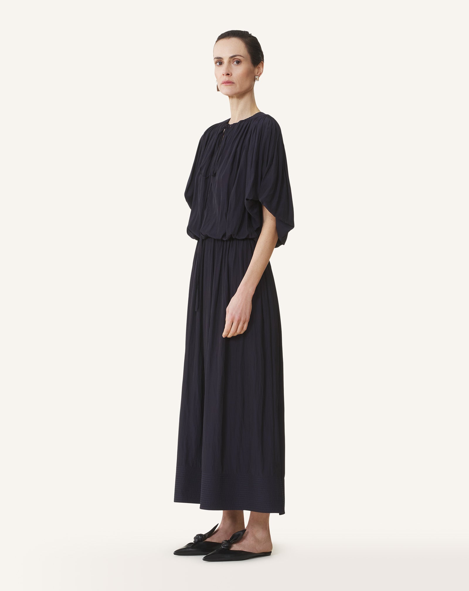 PUFF-SLEEVE DRESS