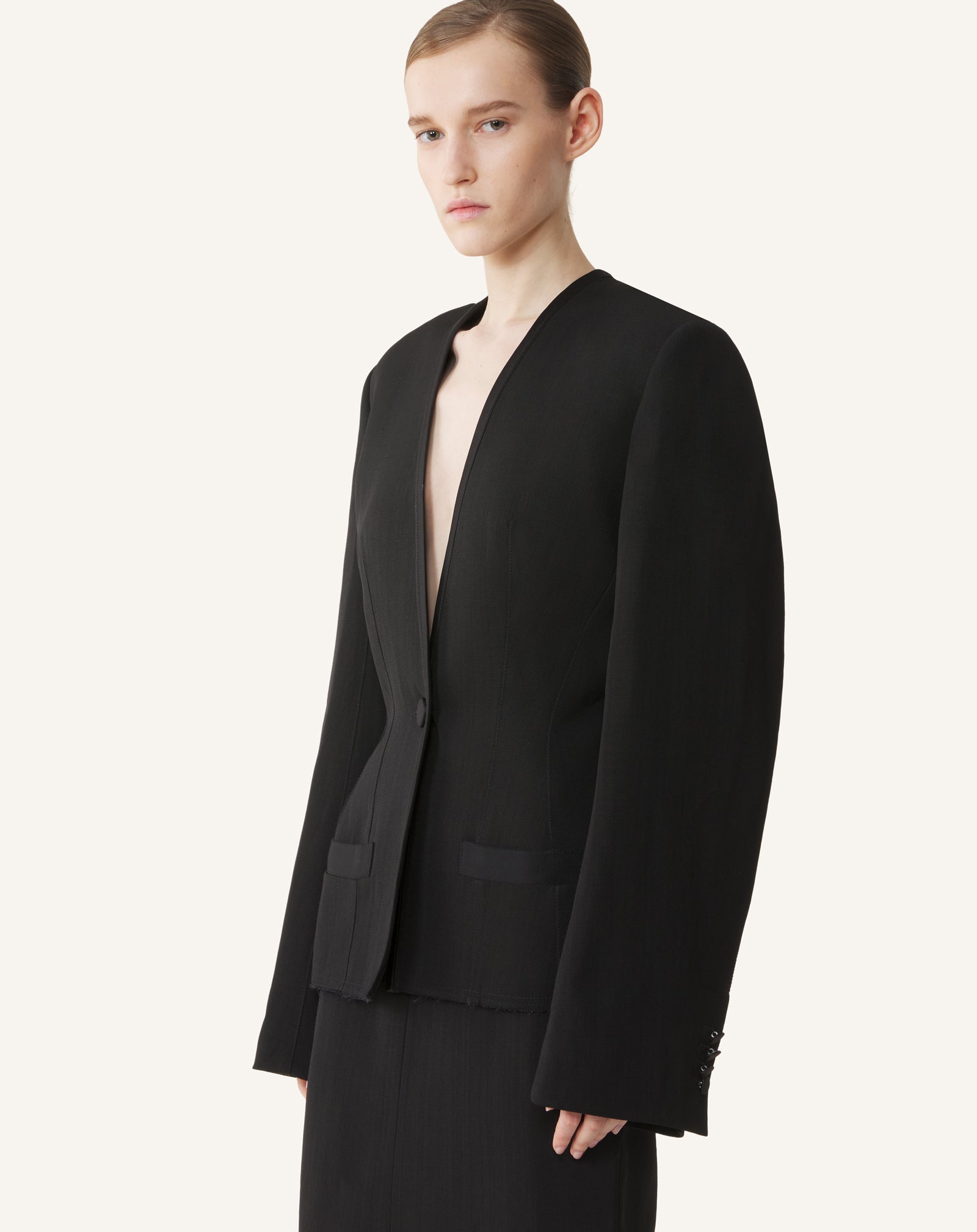 BLACK SILK AND VISCOSE OPEN-BACK JACKET