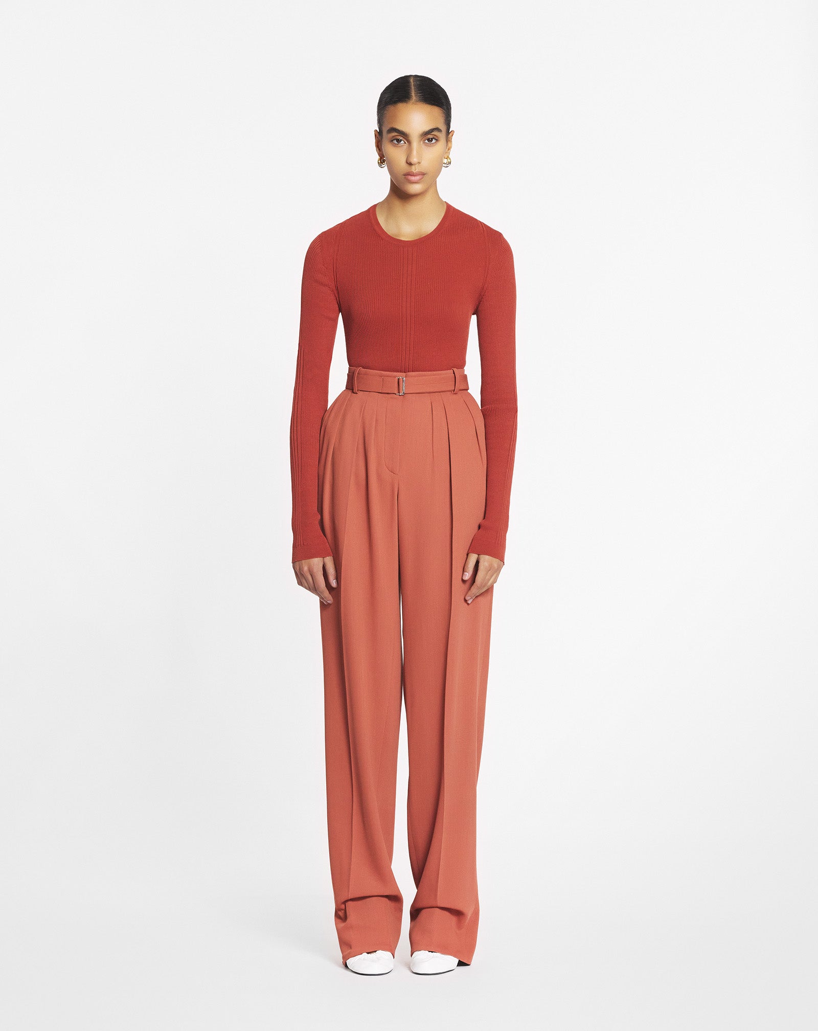 WOOL AND VISCOSE PANTS WITH DARTS