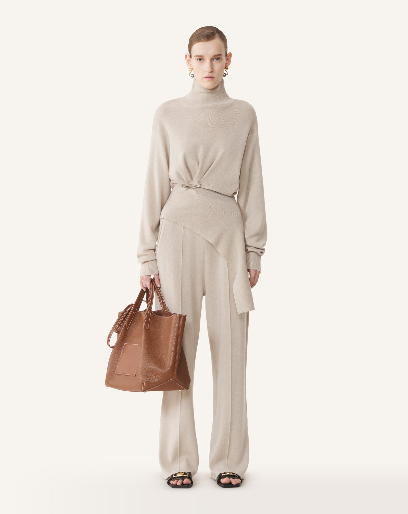 STRAIGHT-LEG PANTS IN WOOL AND CASHMERE