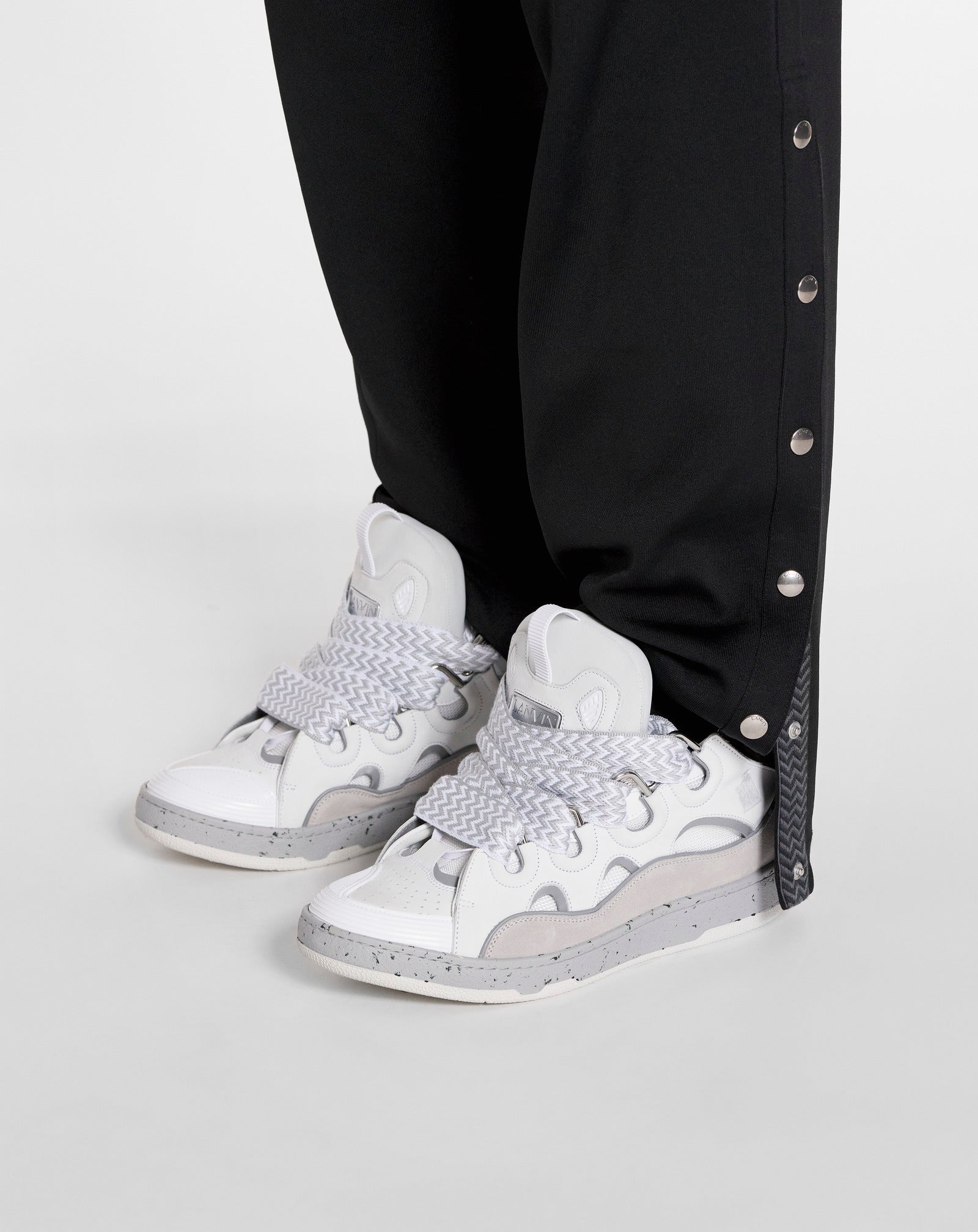 LEATHER CURB SNEAKERS GREY/WHITE | Lanvin – LANVIN