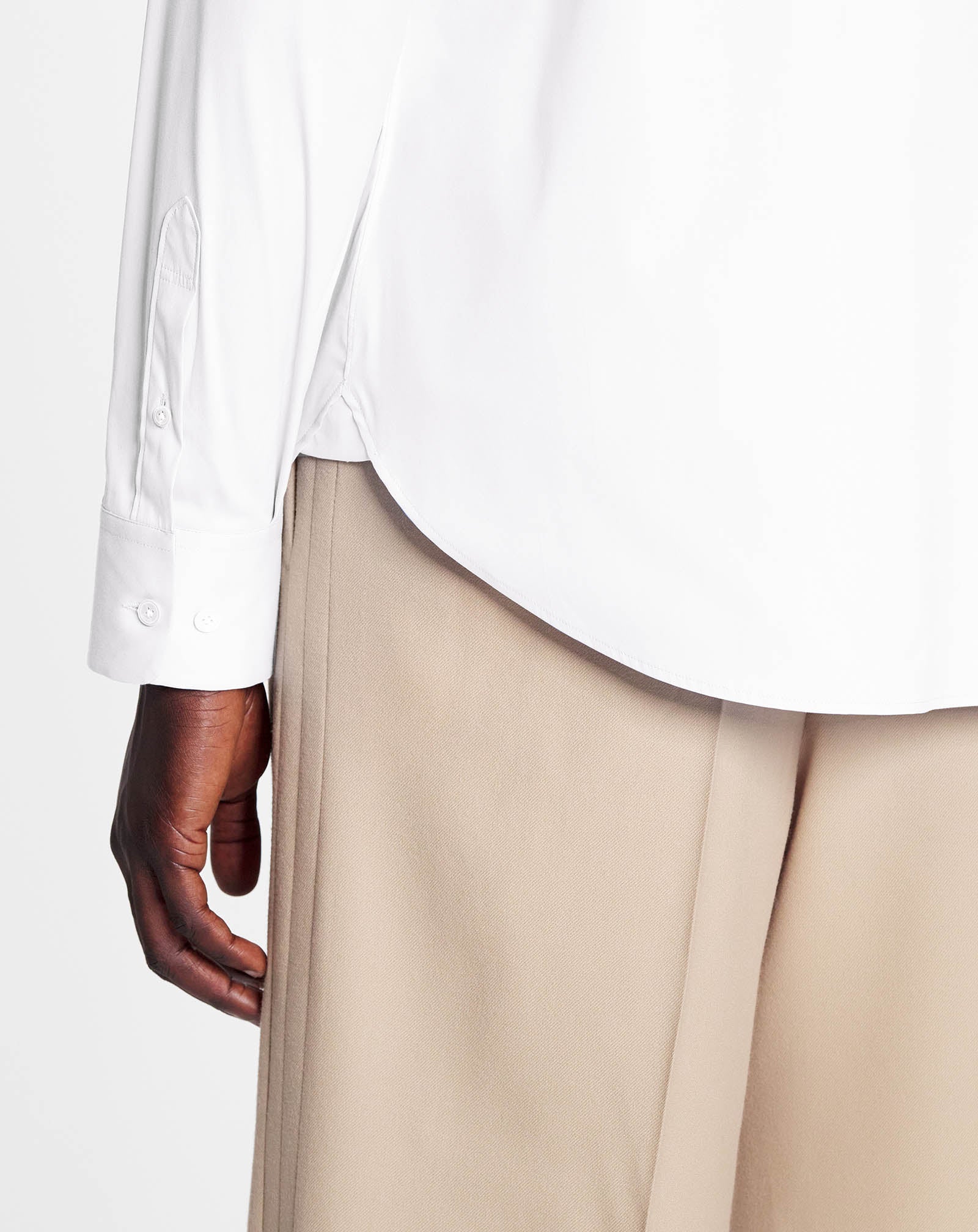 SLIM FIT SHIRT WITH VISIBLE BUTTONS